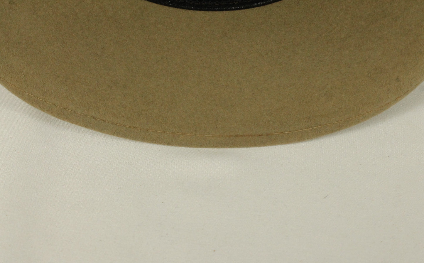 Stylish Biltmore Imperial "Tyrolean" Style Felt Hat with Feather Accent - Size 7 3/8