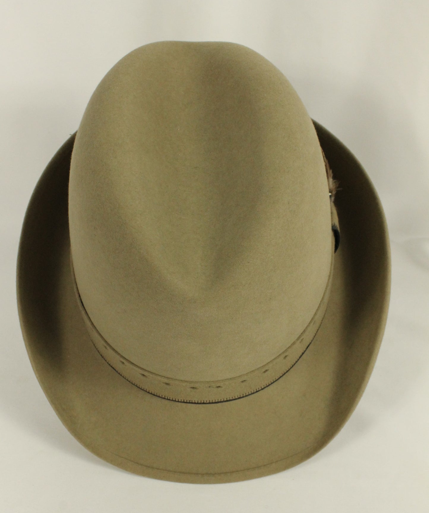Stylish Biltmore Imperial "Tyrolean" Style Felt Hat with Feather Accent - Size 7 3/8