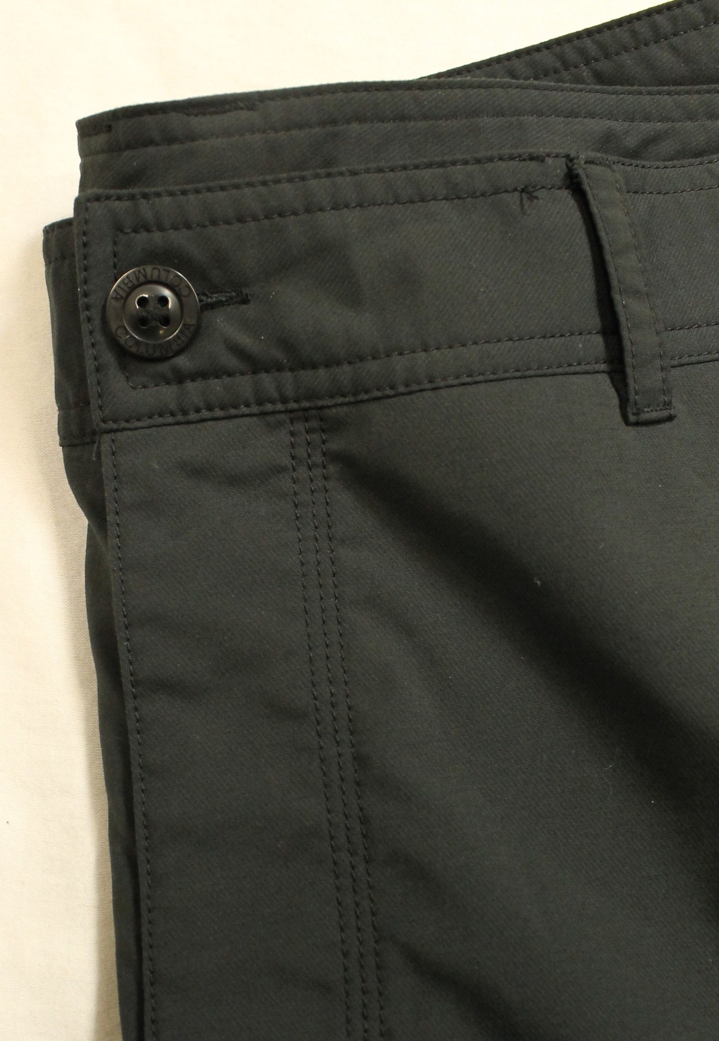 Black Columbia Men's Lightweight Pants Size 38W 30L