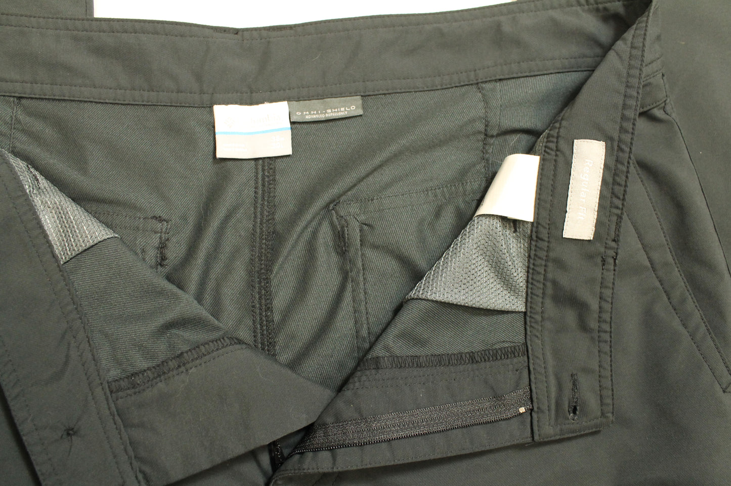 Black Columbia Men's Lightweight Pants Size 38W 30L