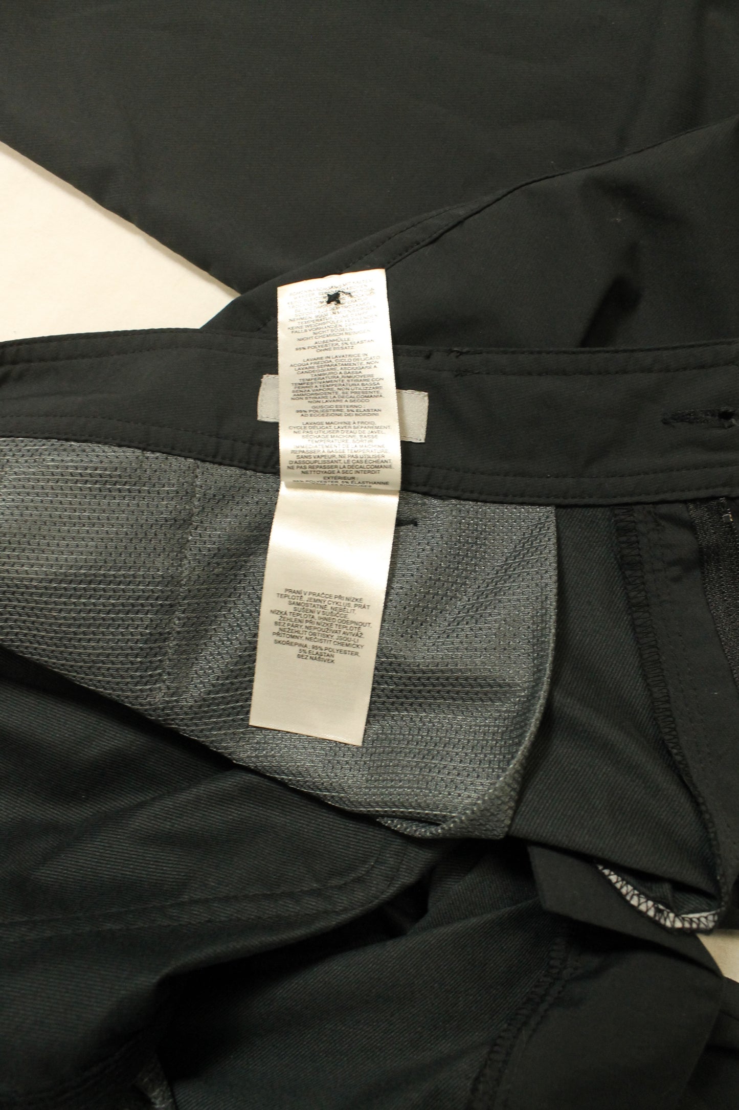 Black Columbia Men's Lightweight Pants Size 38W 30L