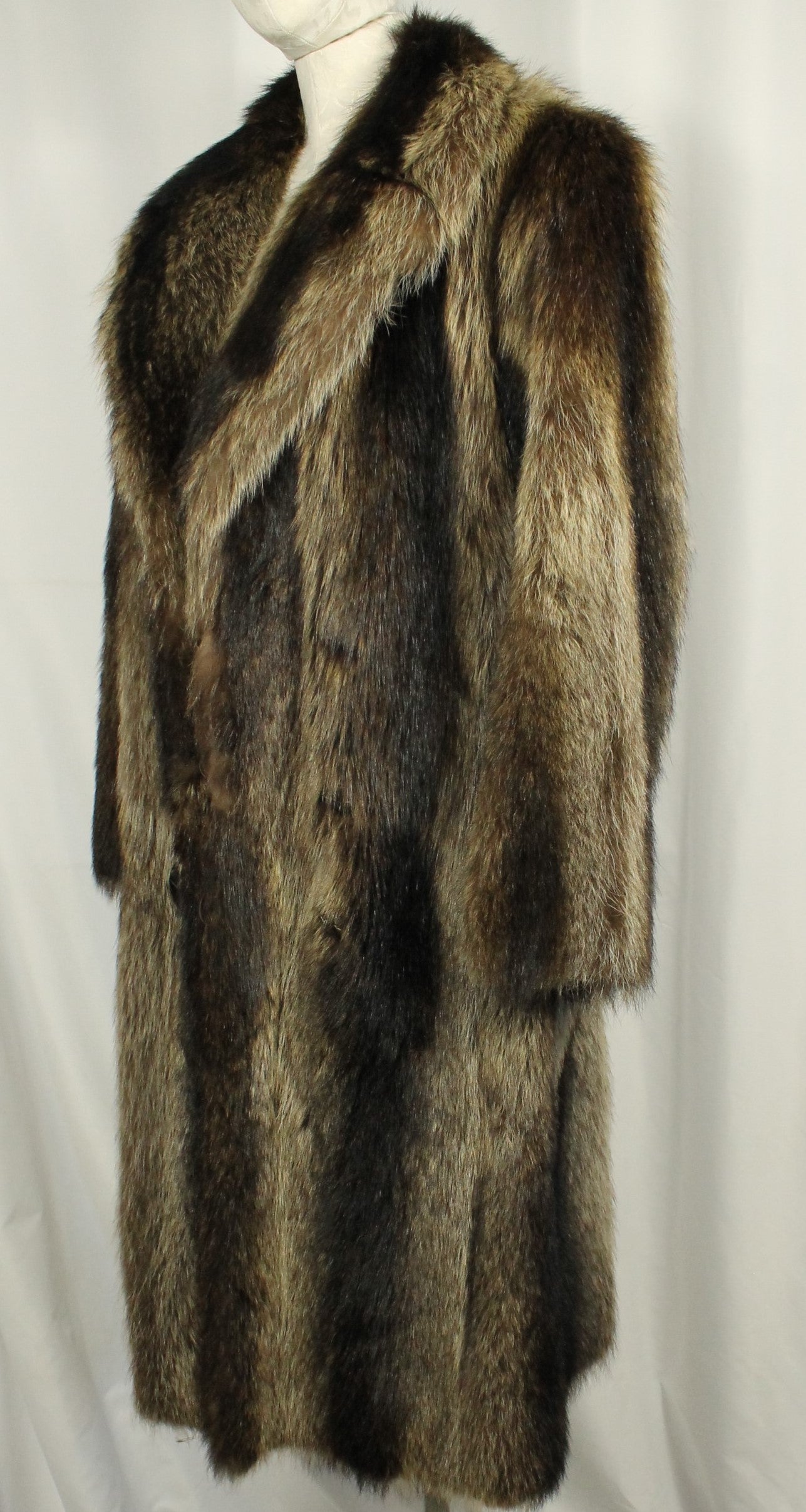 Dramatic Vintage Long-Haired Striped Fur Coat Size XXL - Full Length with Wide Collar - Made in Canada