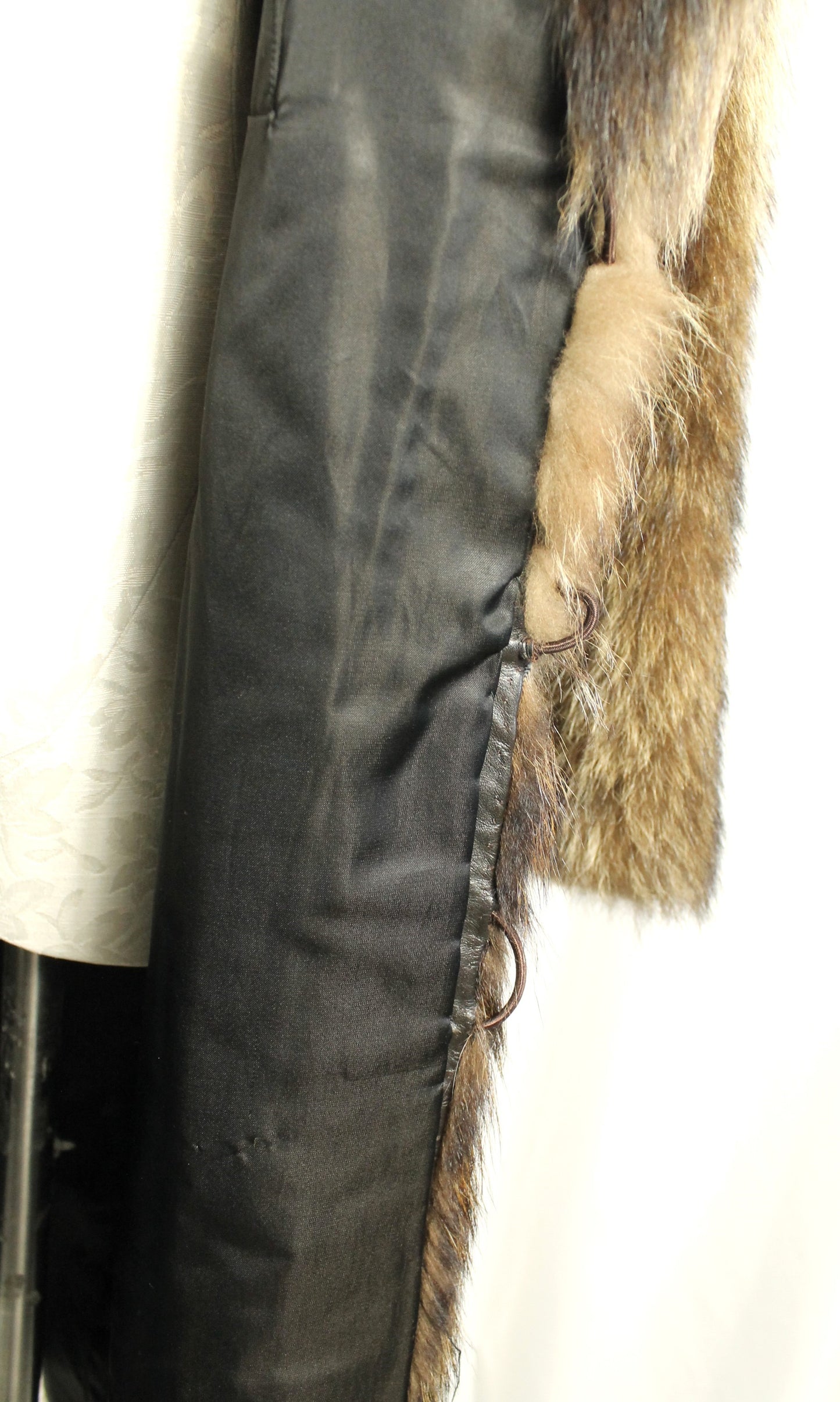 Dramatic Vintage Long-Haired Striped Fur Coat Size XXL - Full Length with Wide Collar - Made in Canada