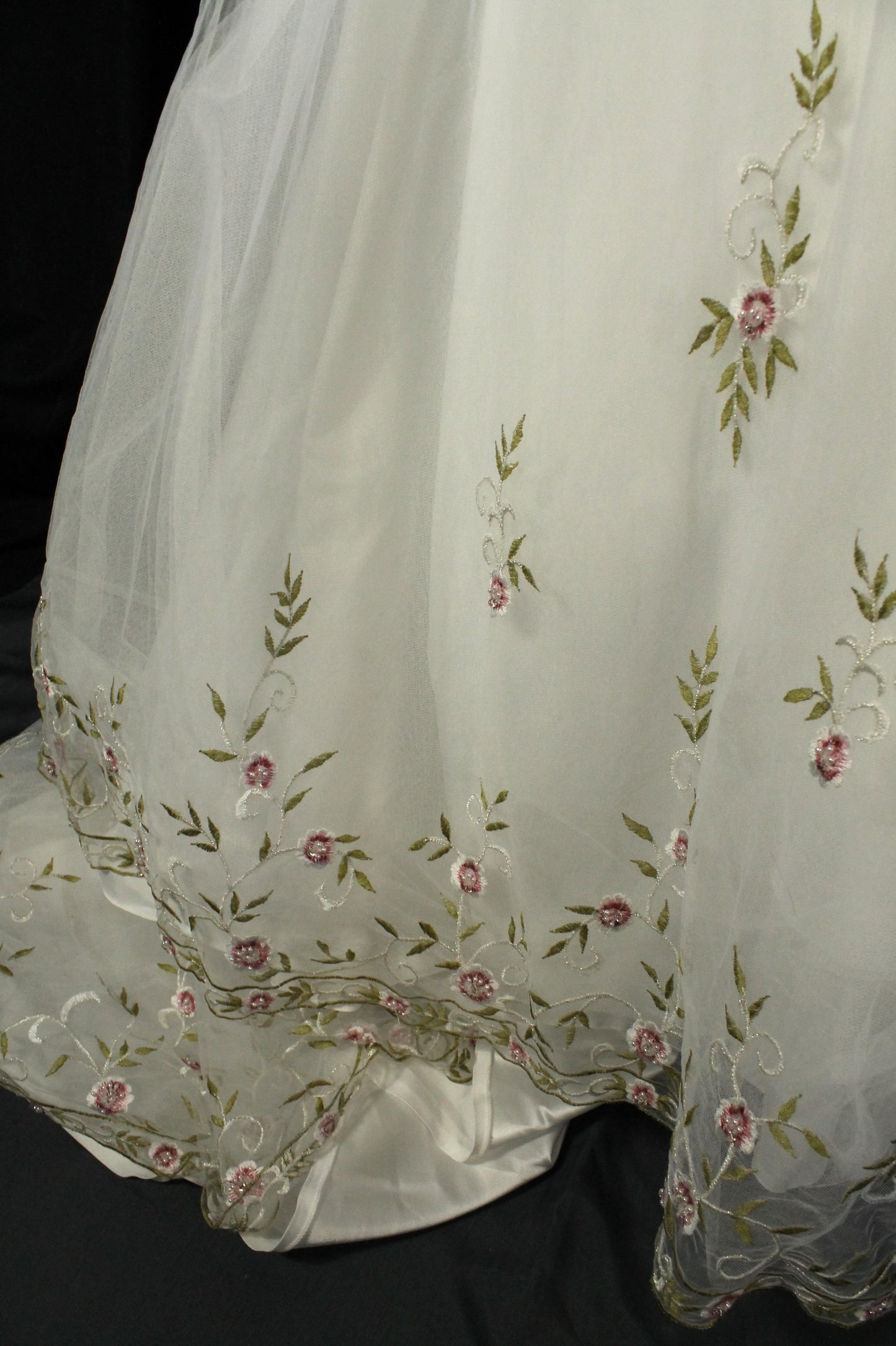 Floral Embroidered Wedding Dress – Signature Collection