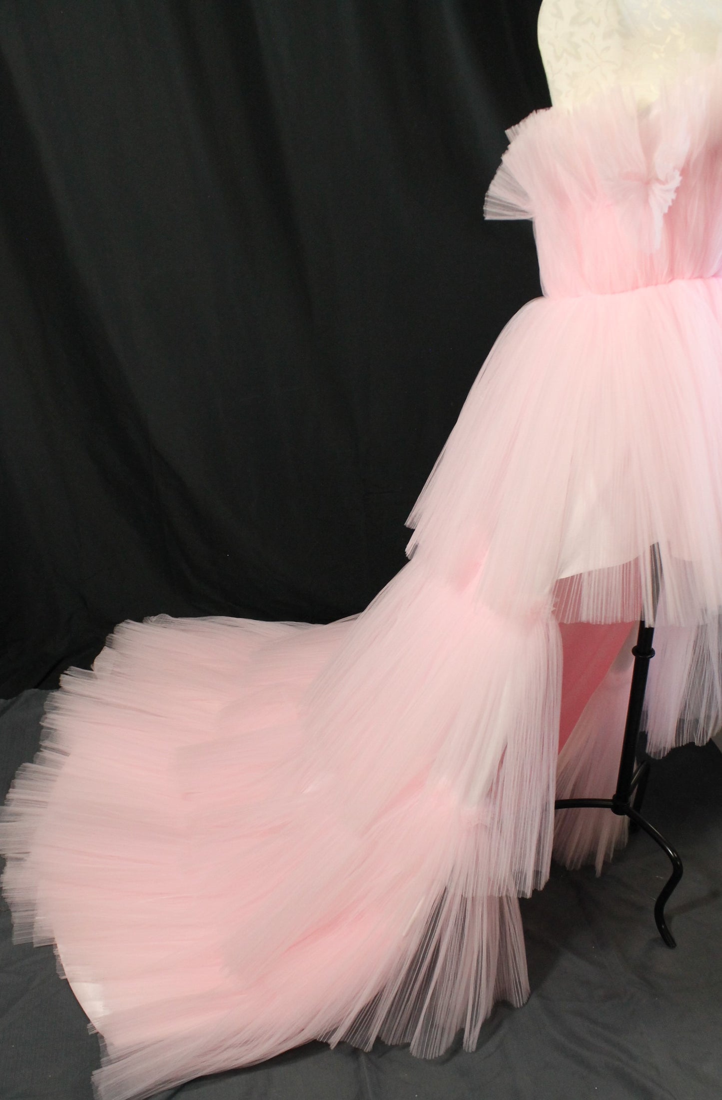 Statement Pink Tulle Formal Dress – Romantic & Dreamy