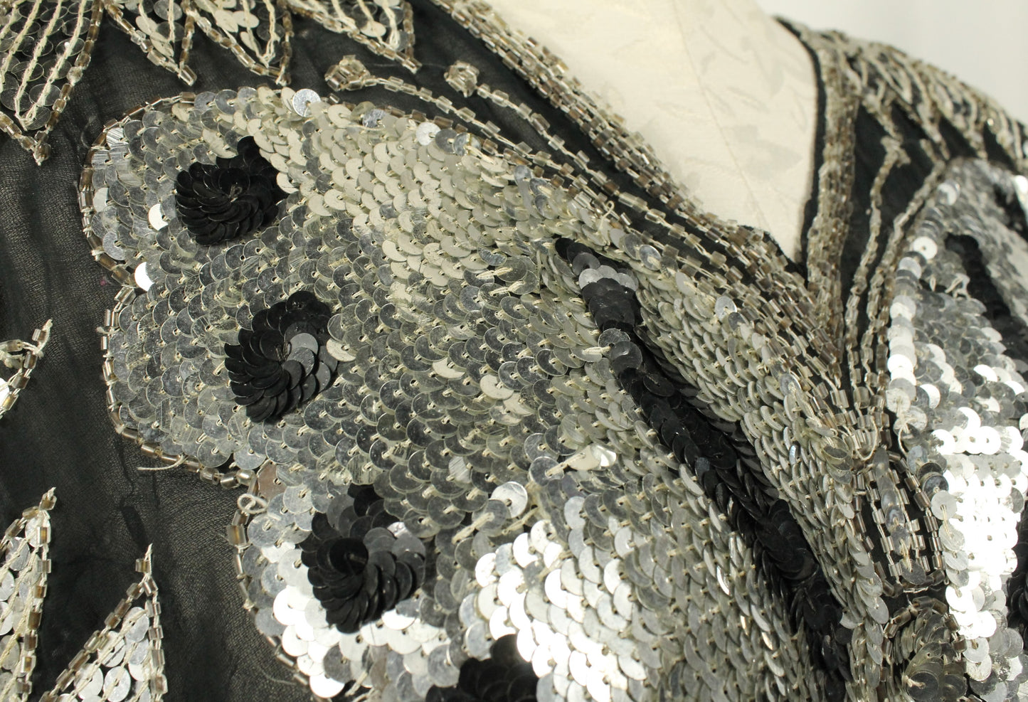 Vintage Sequin Butterfly Top – Dazzling Statement Piece Size Small