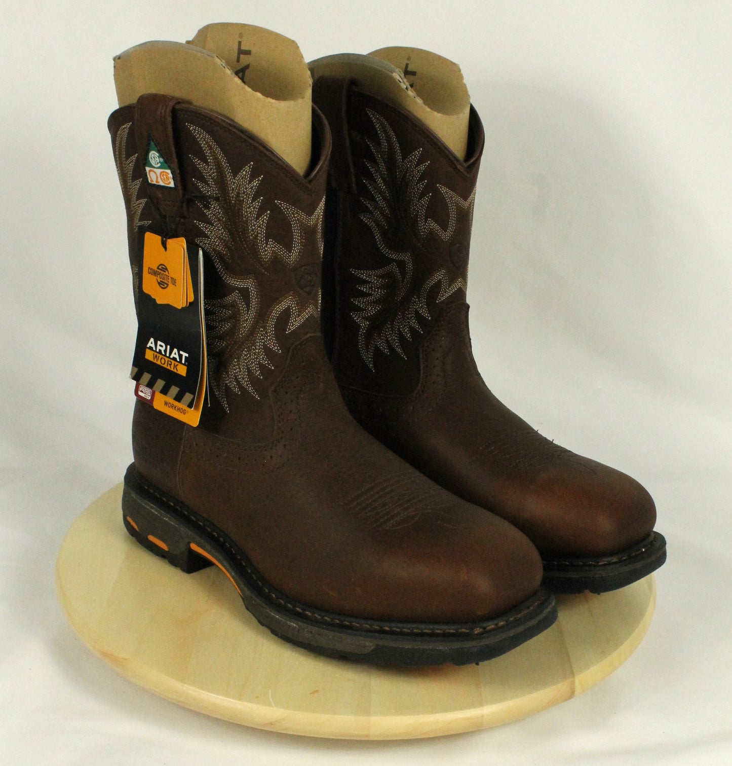 Ariat Boots New in Box Size 8 Medium Width