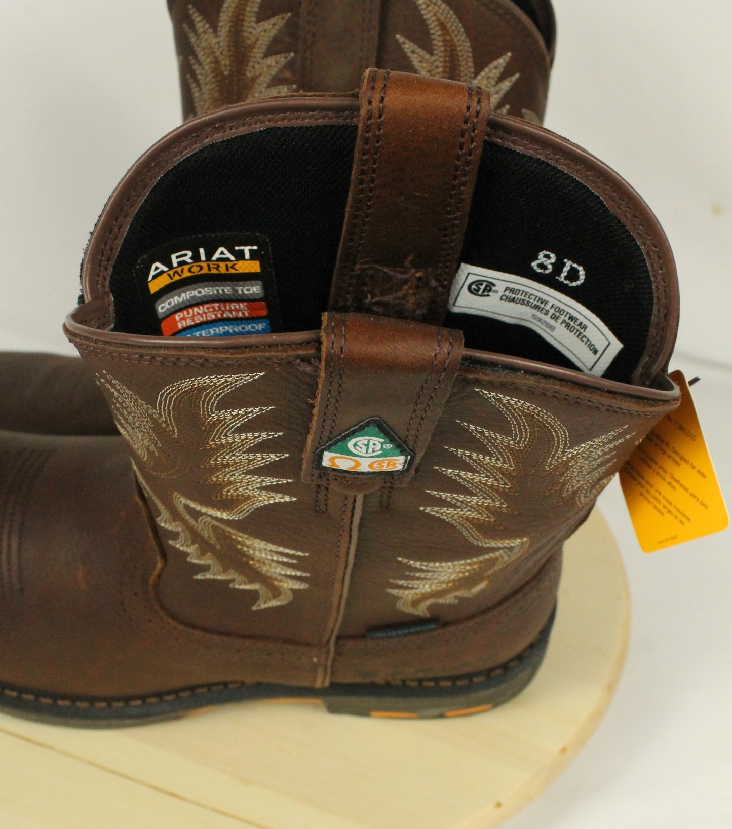 Ariat Boots New in Box Size 8 Medium Width