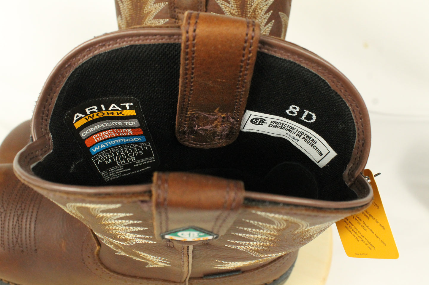 Ariat Boots New in Box Size 8 Medium Width