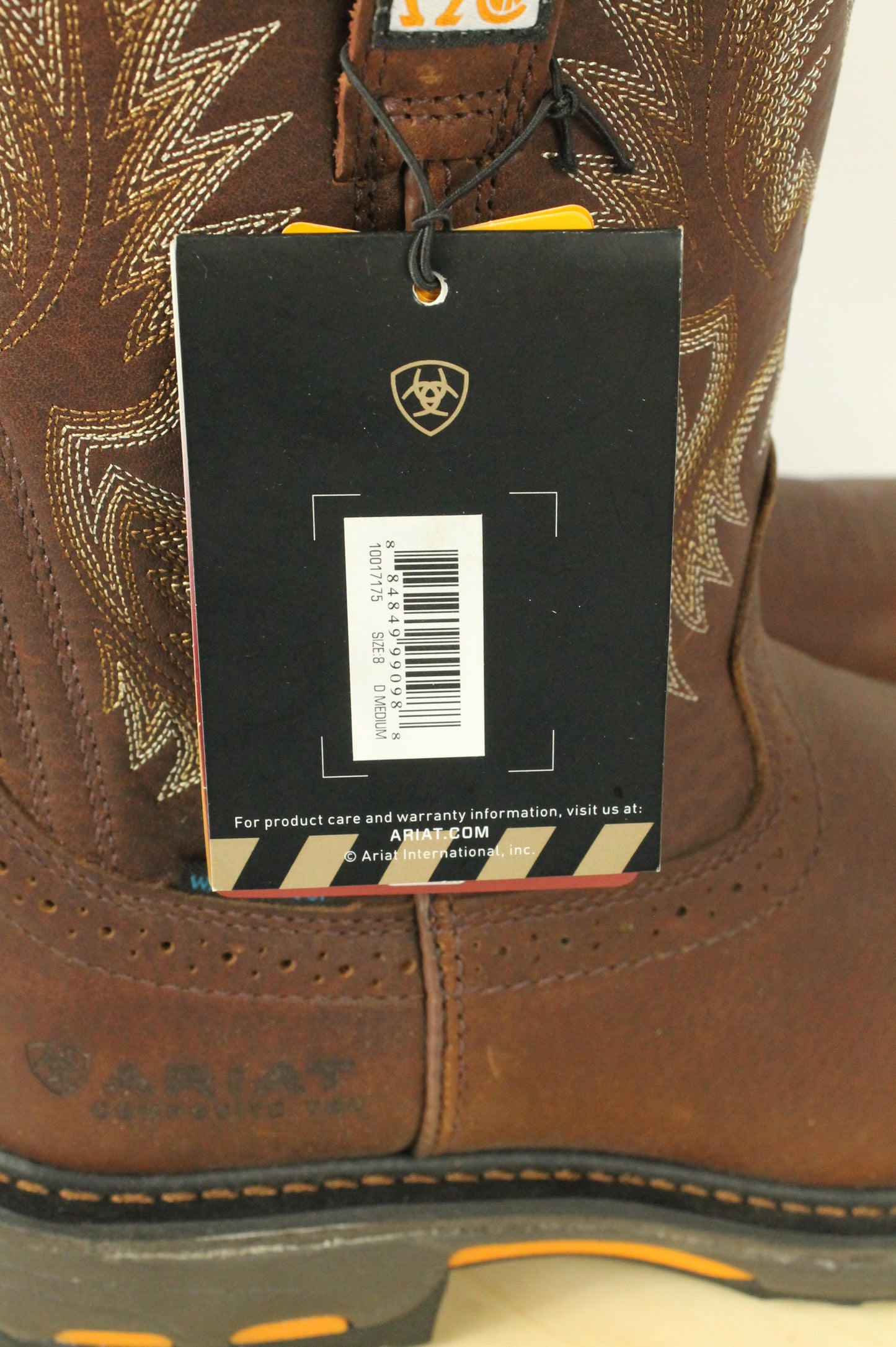 Ariat Boots New in Box Size 8 Medium Width
