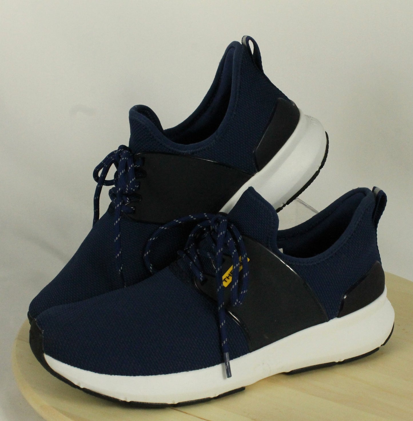 Theese Men's Shoes Size 8 Medium
