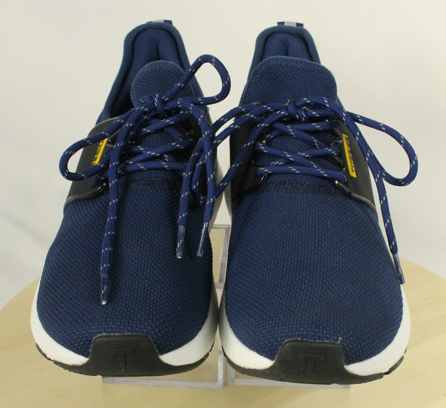 Theese Men's Shoes Size 8 Medium
