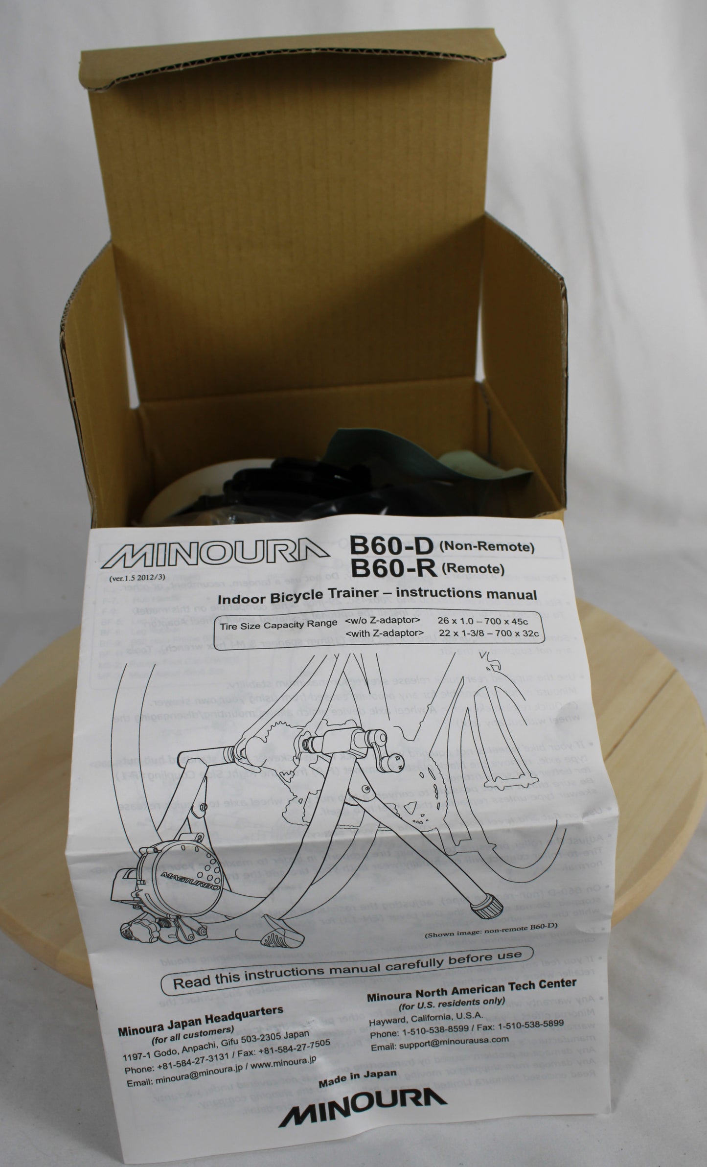 Minoura B60-R Magnetic Indoor Bicycle Trainer with Remote Resistance Shifter