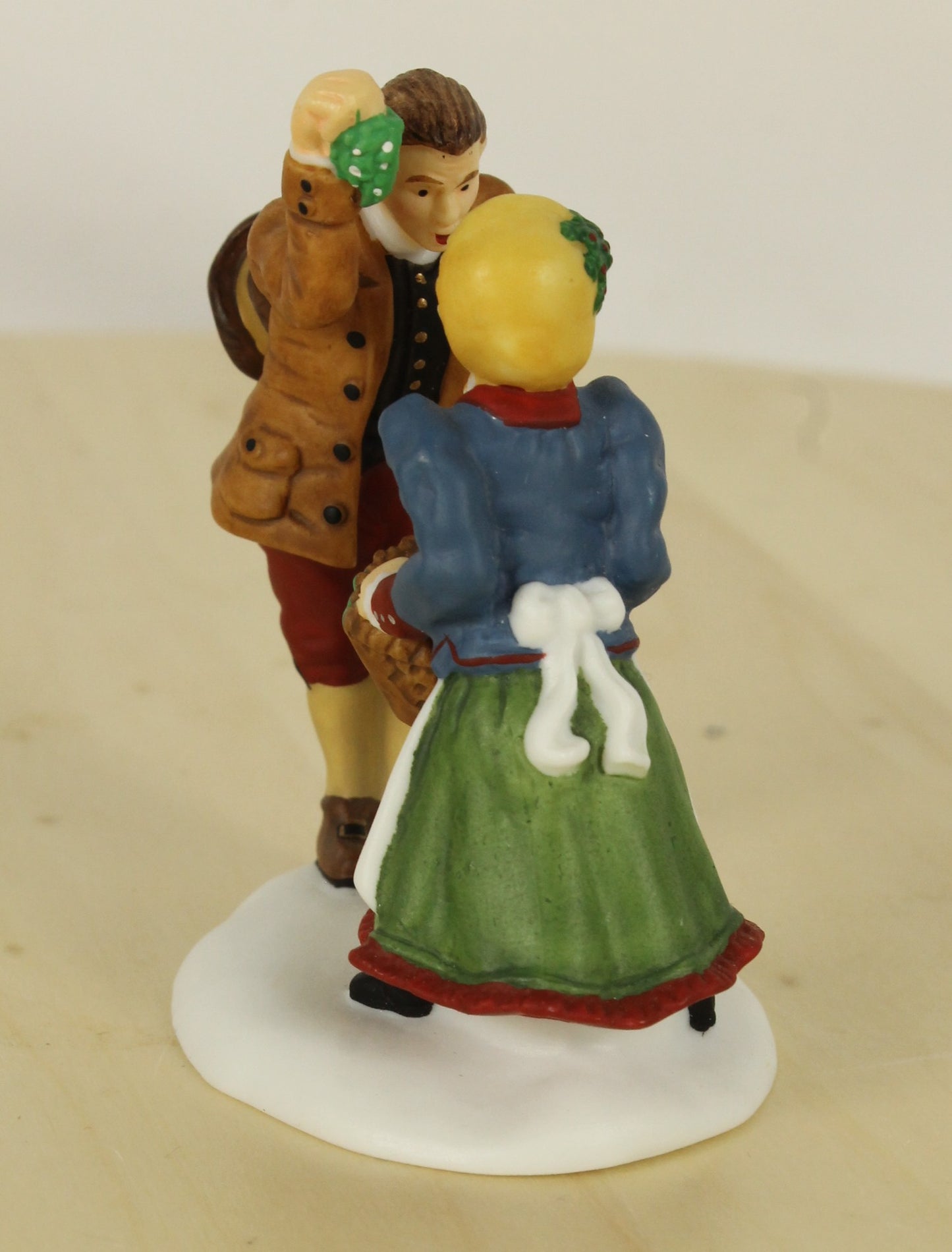 Dept 56 Under the Mistletoe Figurine