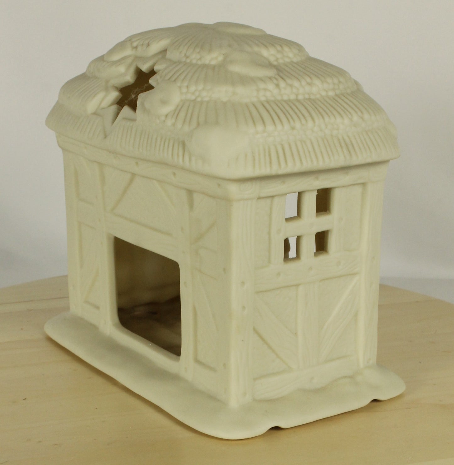 Partylite Tealight Manger Candle Holder
