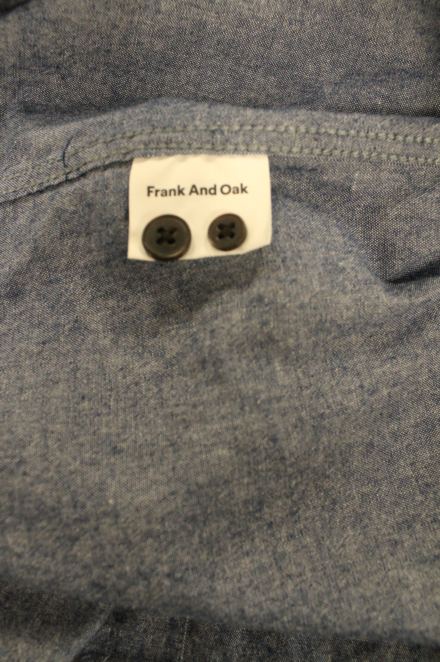 Frank and Oak Chambray Button-down Men's Large