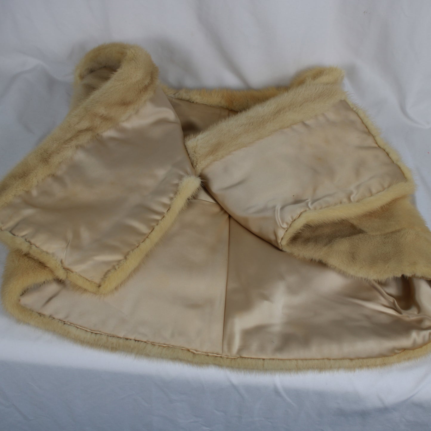 Honey Blonde Blonde Mink Fur Stole - Short Sleeve Wrap Capelet