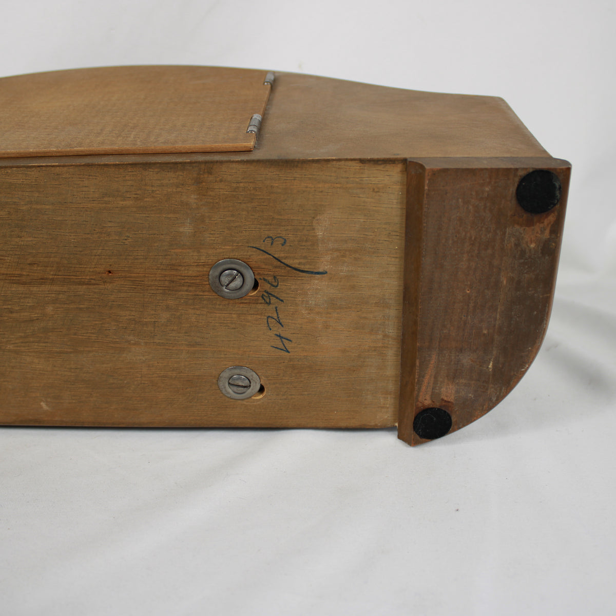 Savoy Wooden Mantel Clock with Jerger Movement and Original Accessories