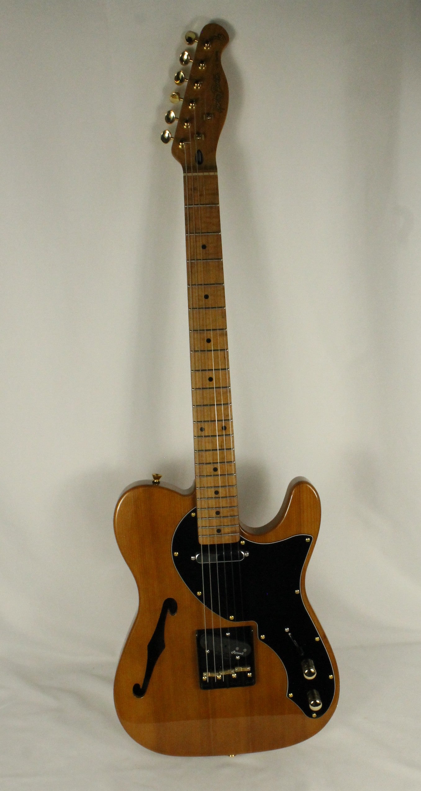 Crossrock Rosewell Guitar and Case