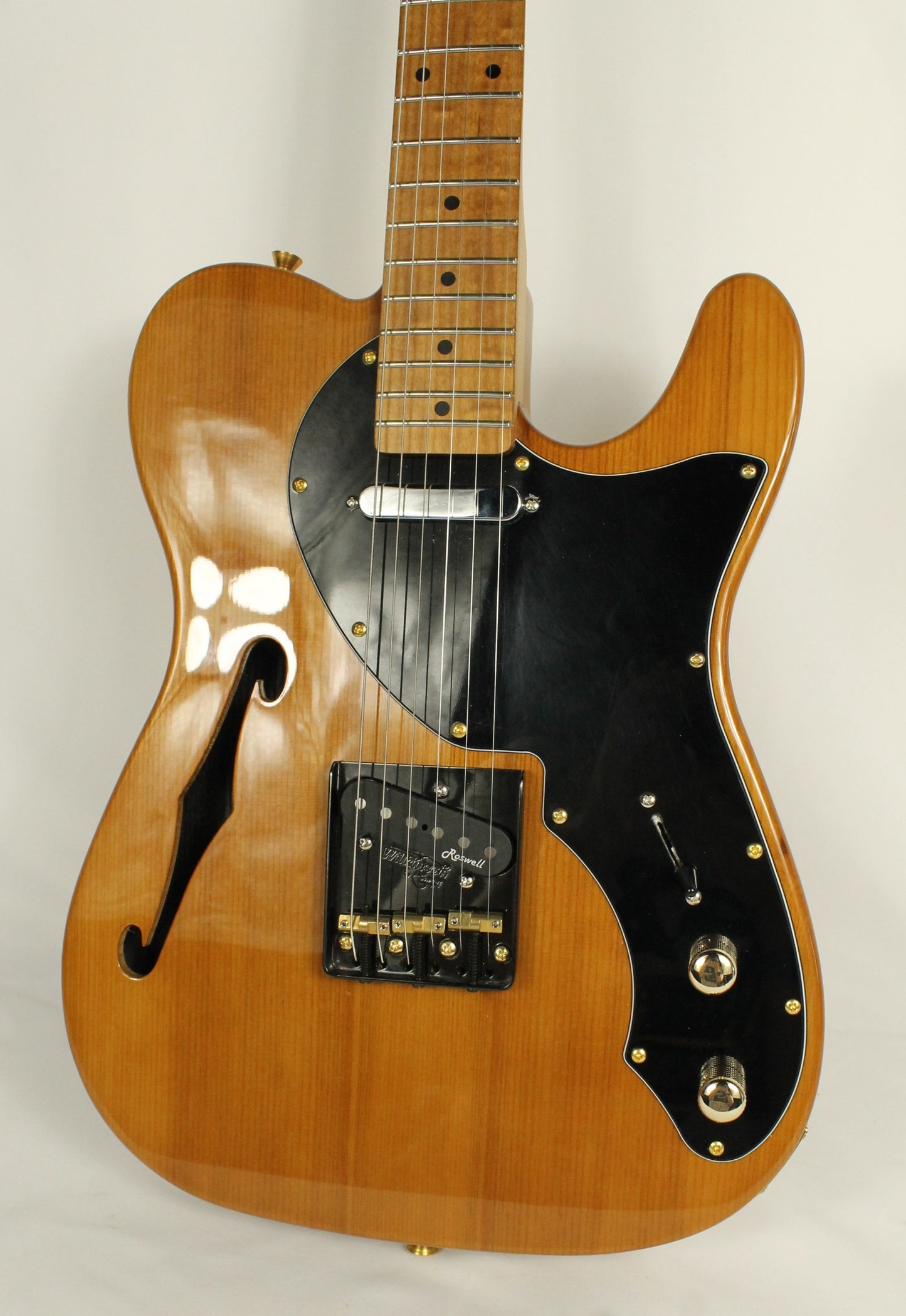 Crossrock Rosewell Guitar and Case