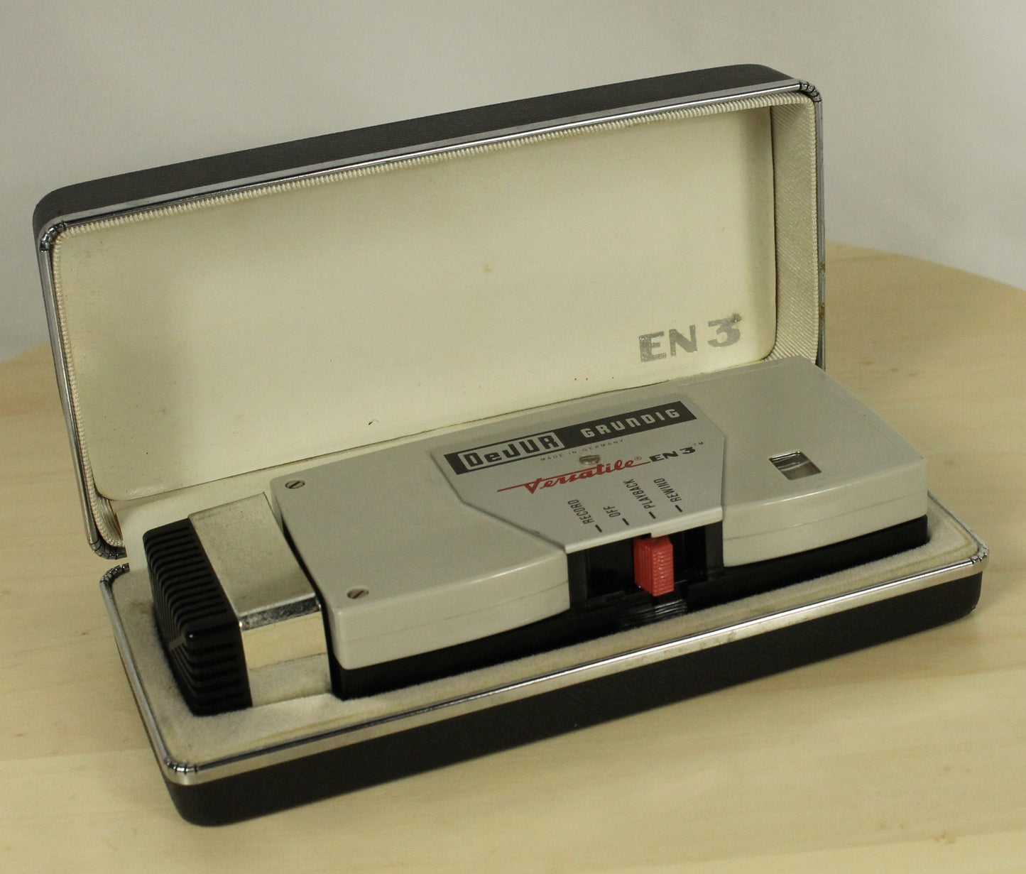 DeJur Grundig Versatile III Tape Recorder