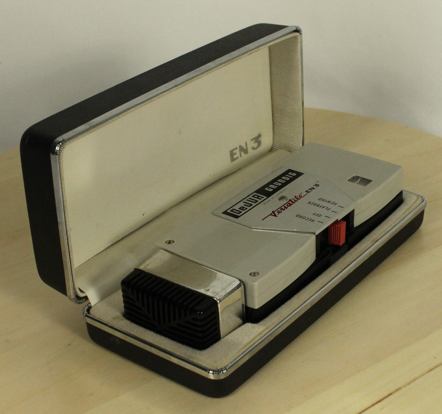 DeJur Grundig Versatile III Tape Recorder