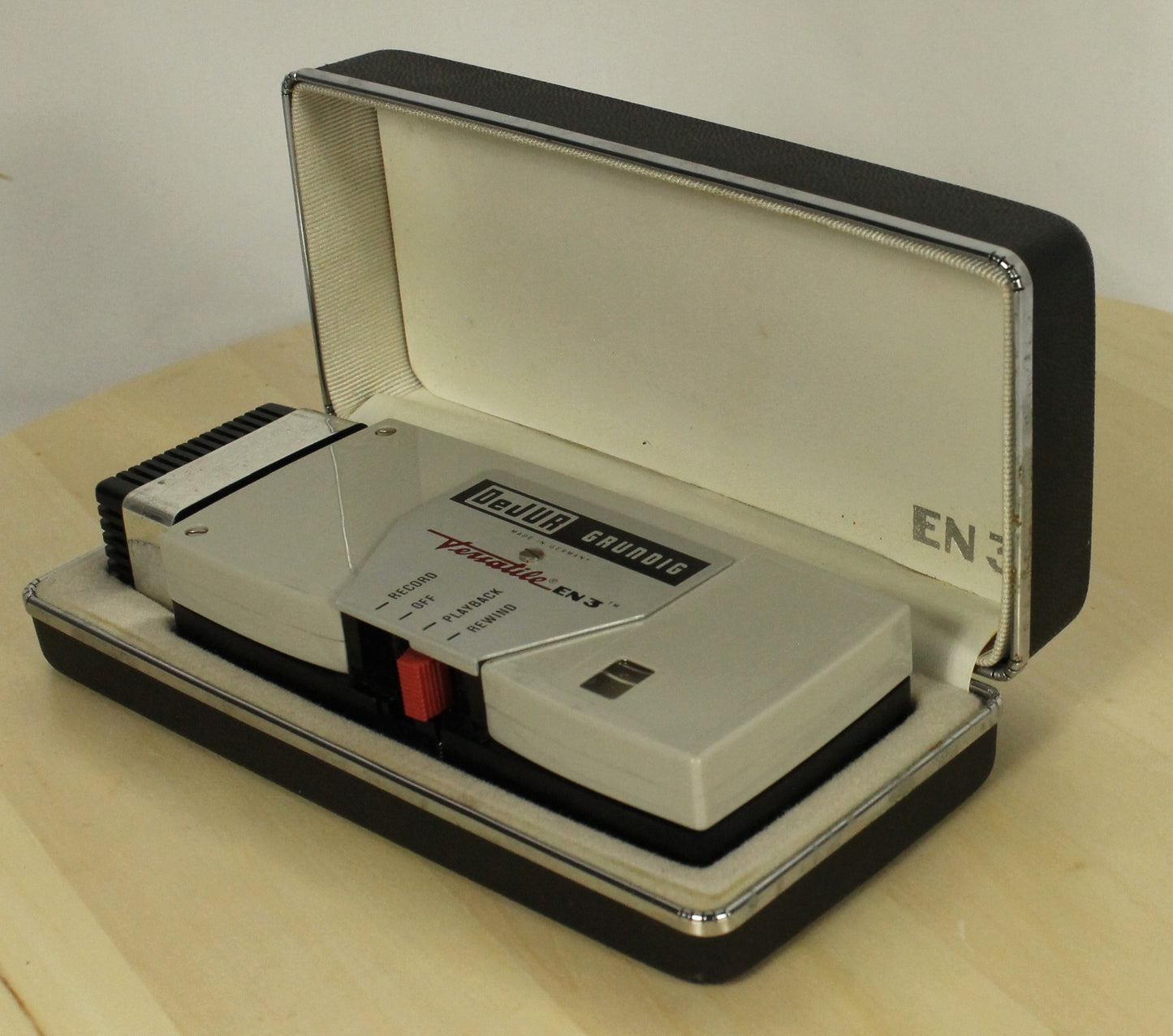 DeJur Grundig Versatile III Tape Recorder