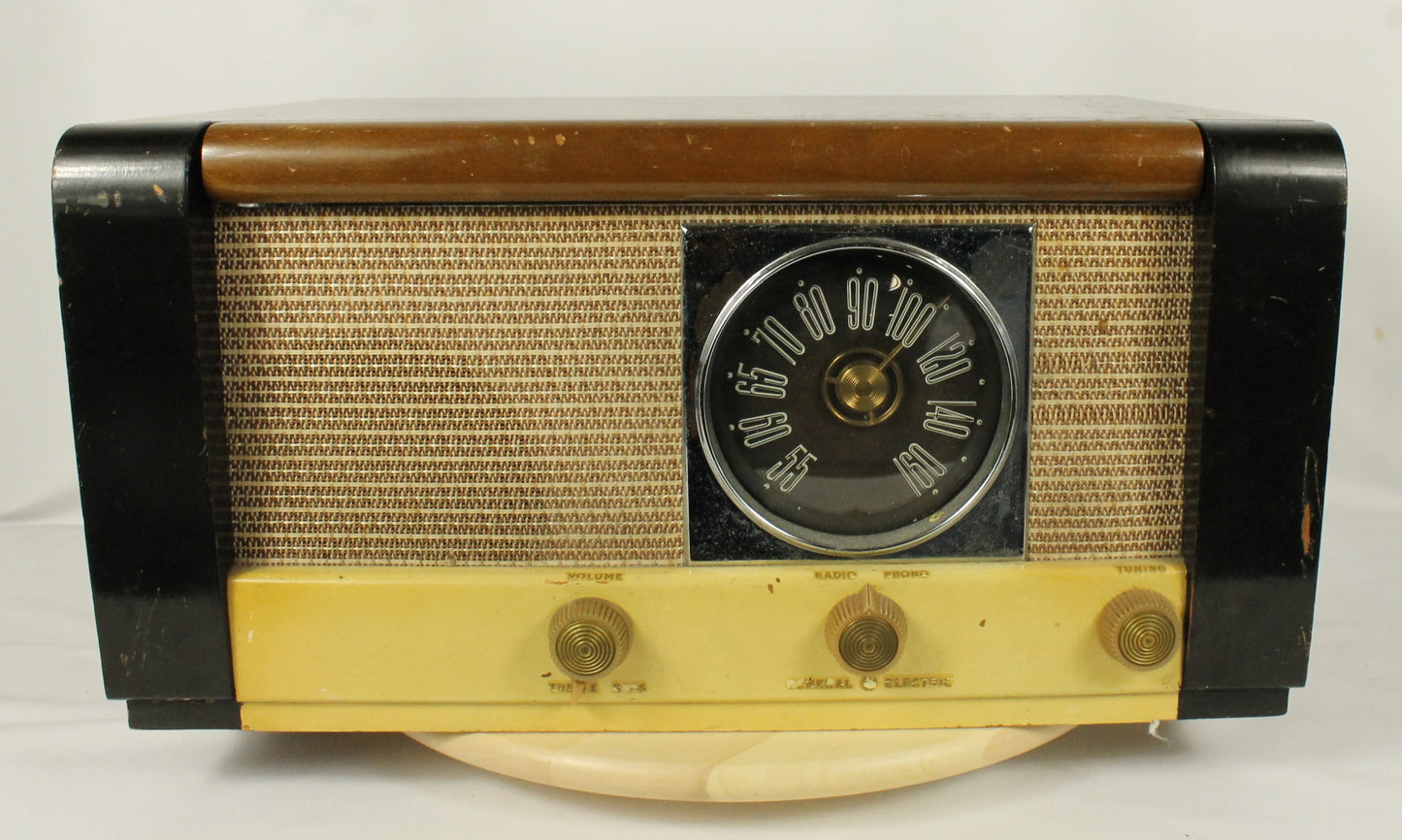 Vintage Radio & Phonograph
