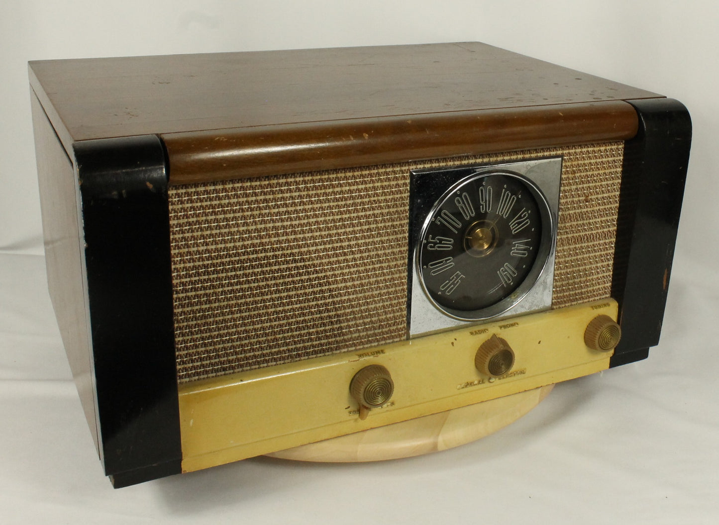Vintage Radio & Phonograph
