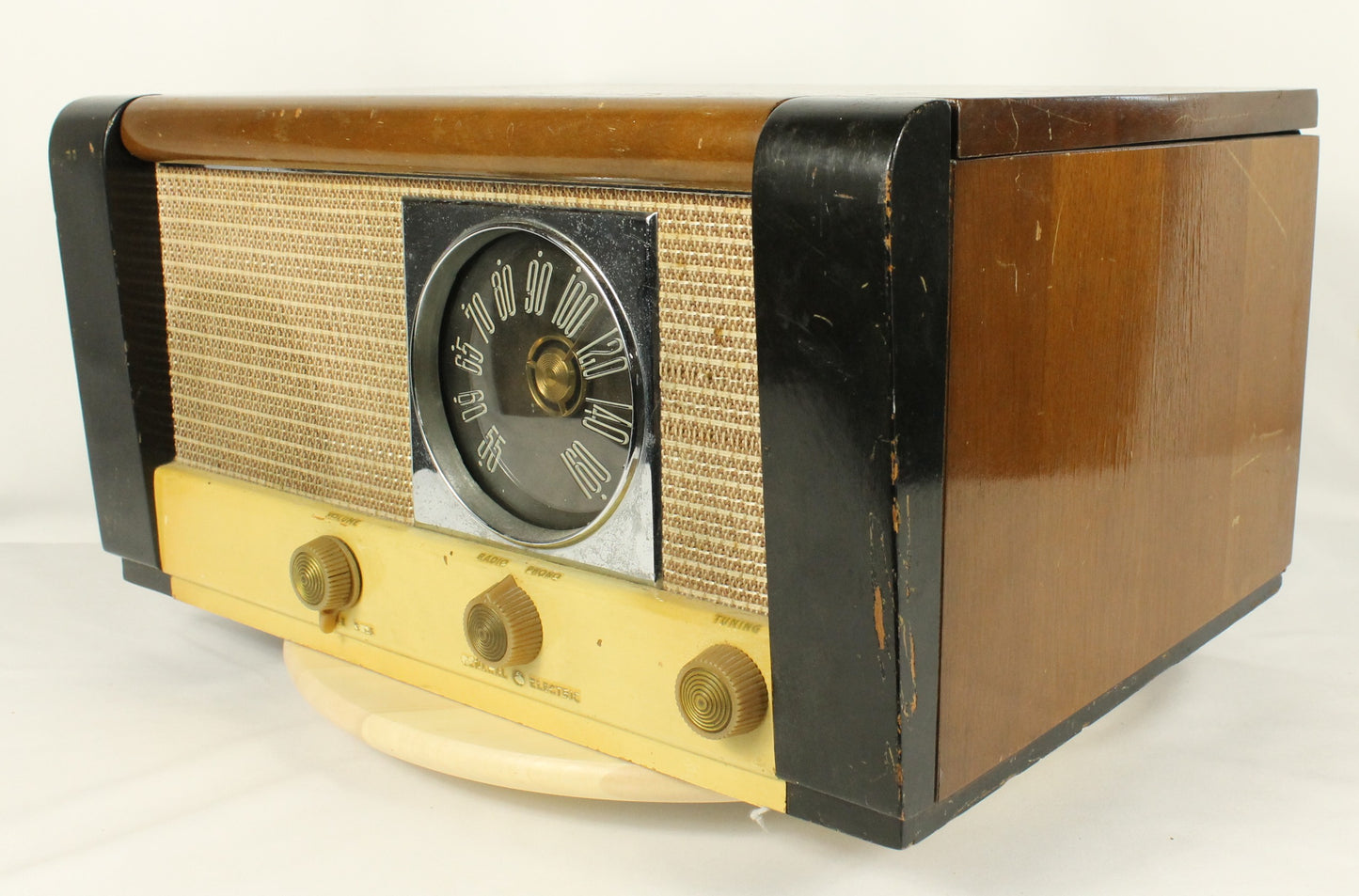 Vintage Radio & Phonograph