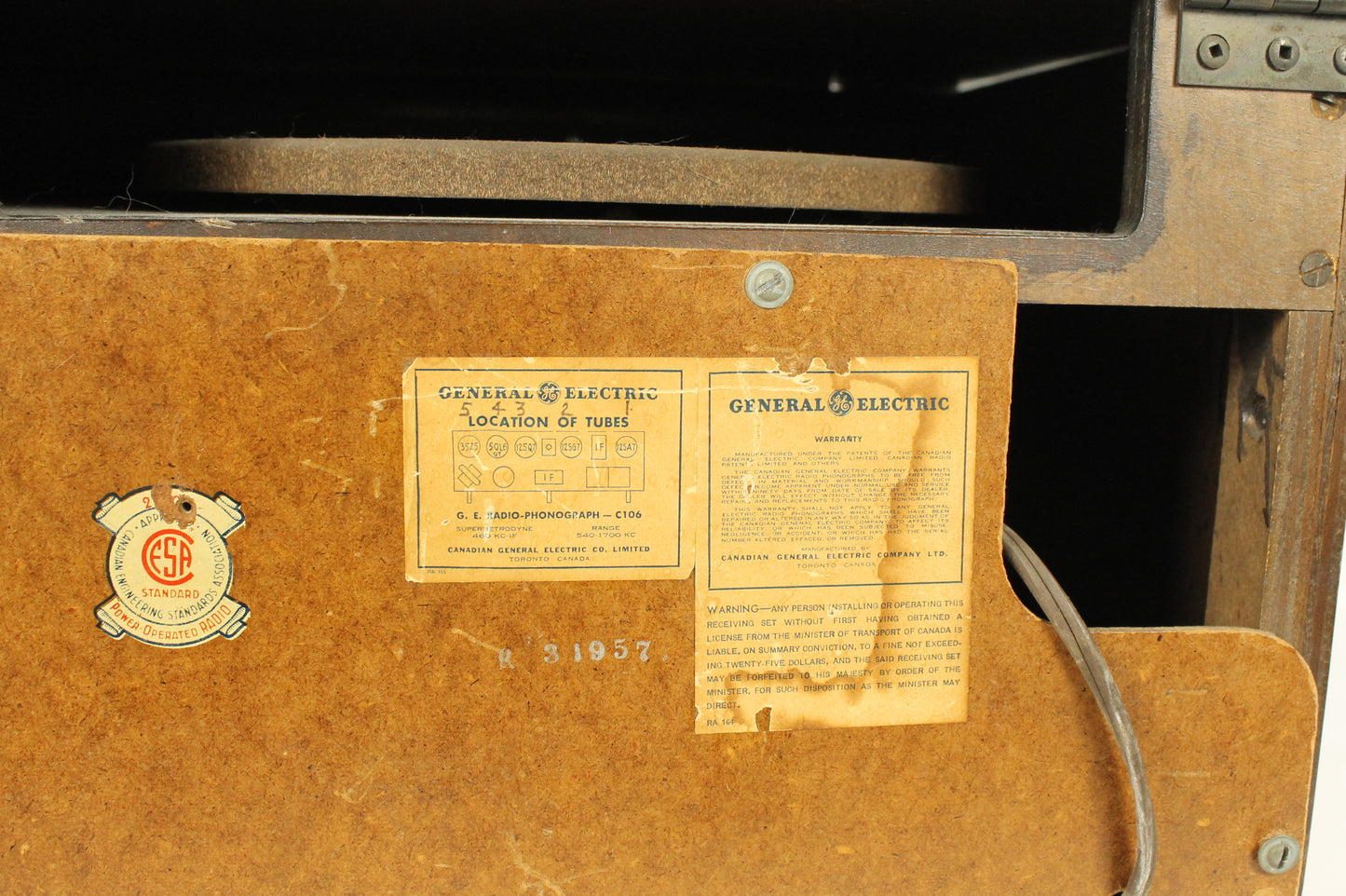 Vintage Radio & Phonograph