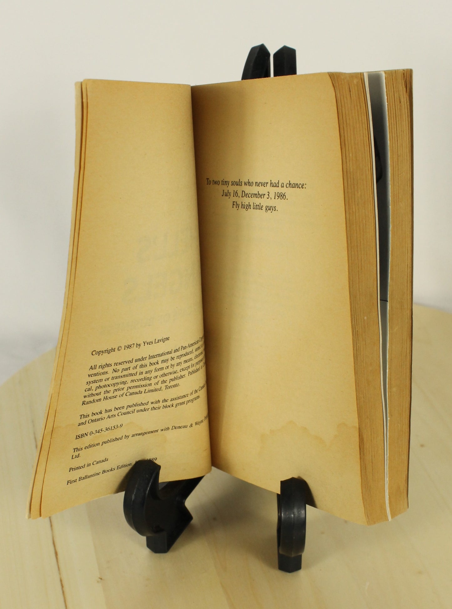 Yves Lavigne Hell's Angels Books