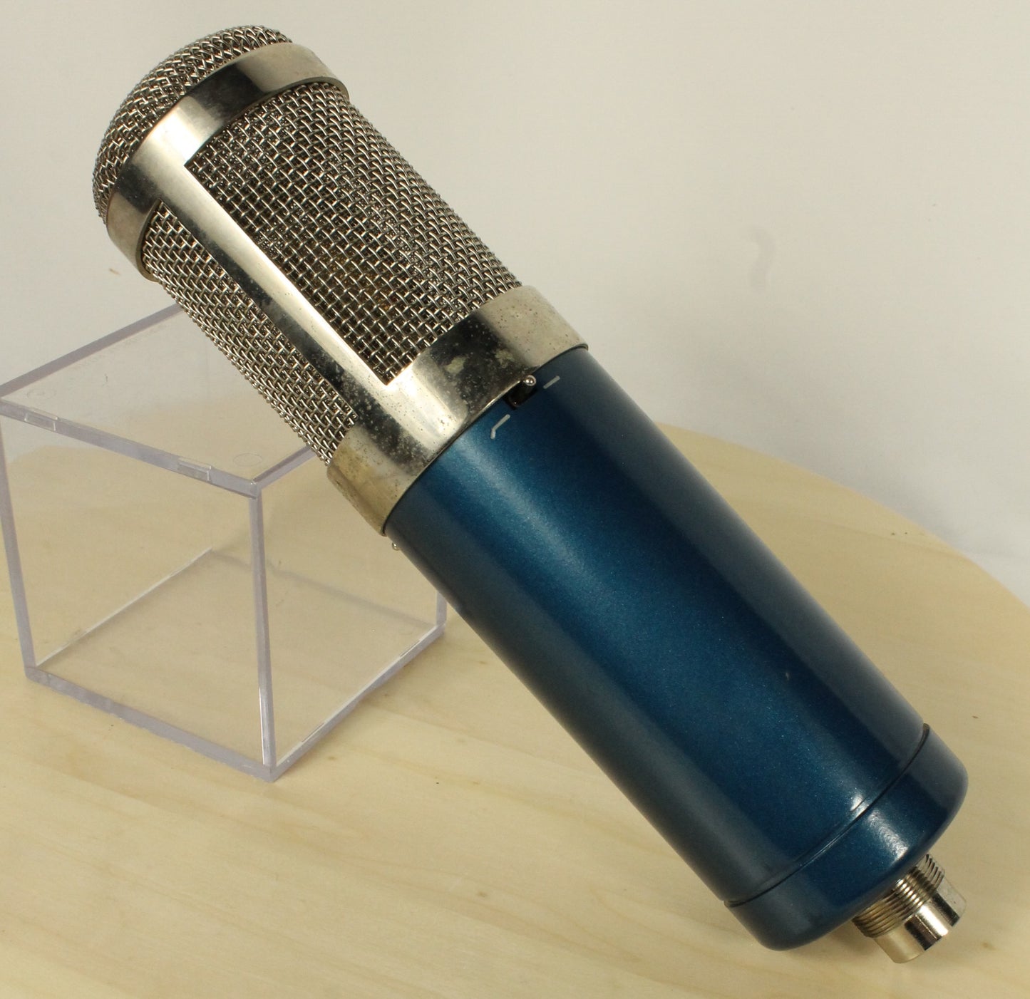 MXL-4000 Condenser Microphone and Case