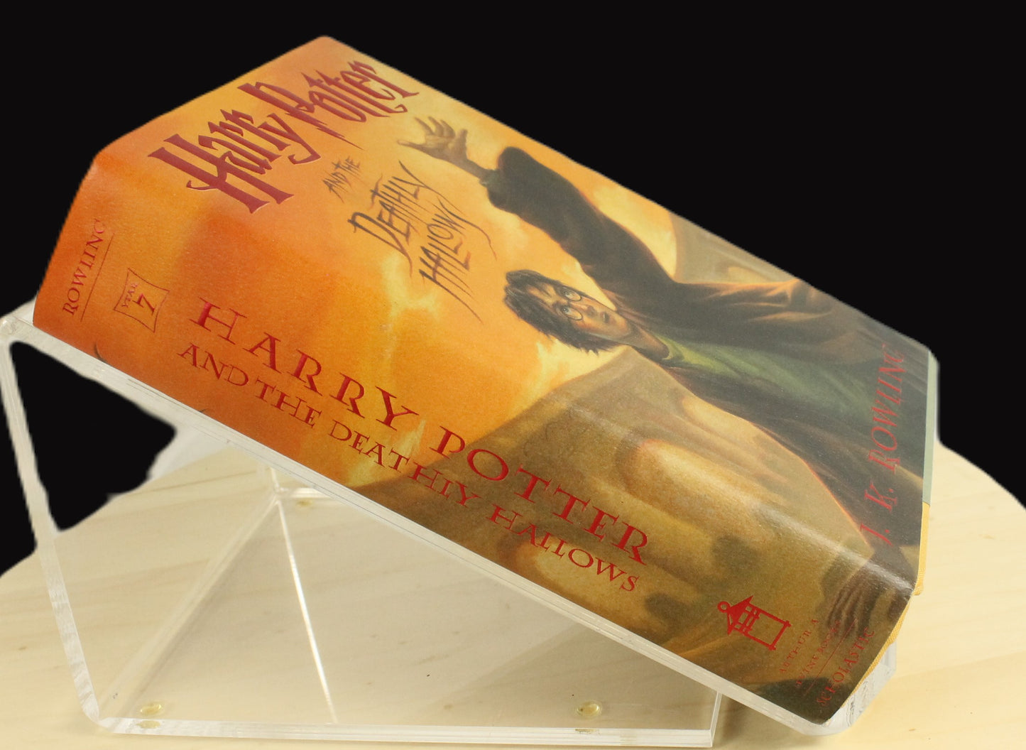 Harry Potter and the Deathly Hallows J.K Rowling 1st American Edition