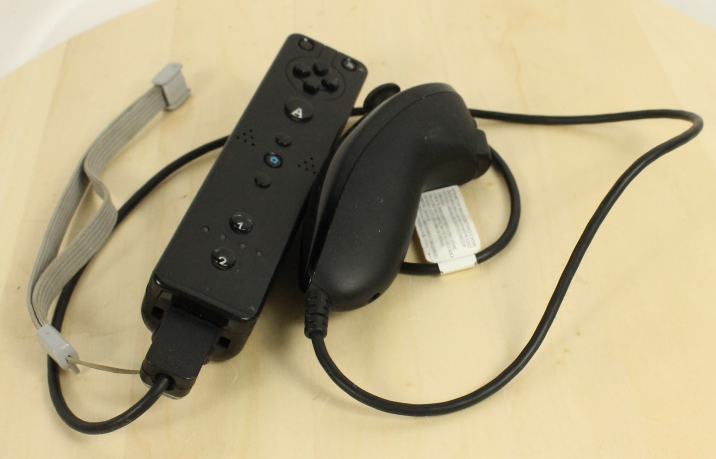 Nintendo Wii RVL-001 Console Bundle