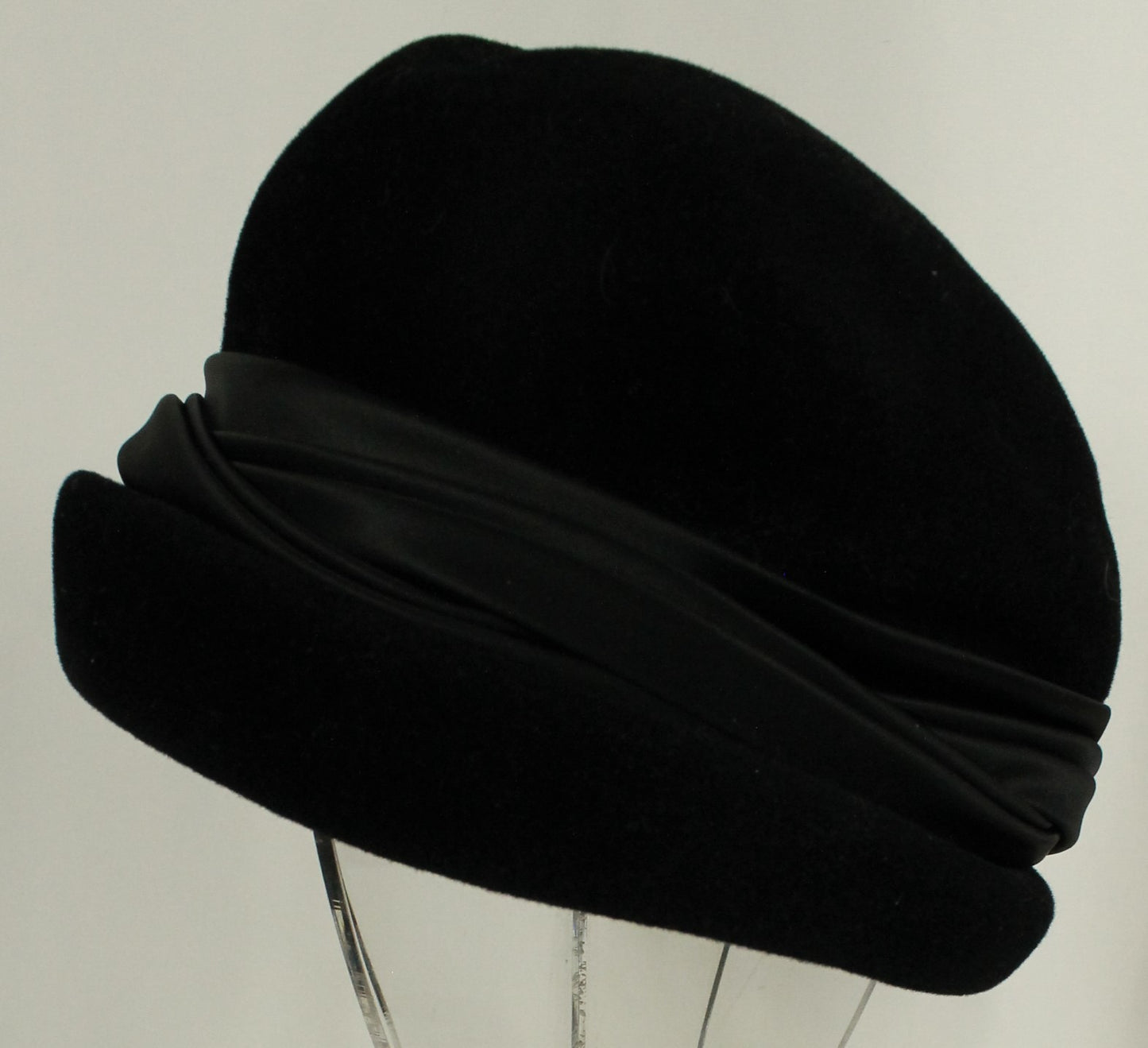 Collection of Classic Black Women's Headwear (5 Hats) - Velvet, Fascinator & Cloche