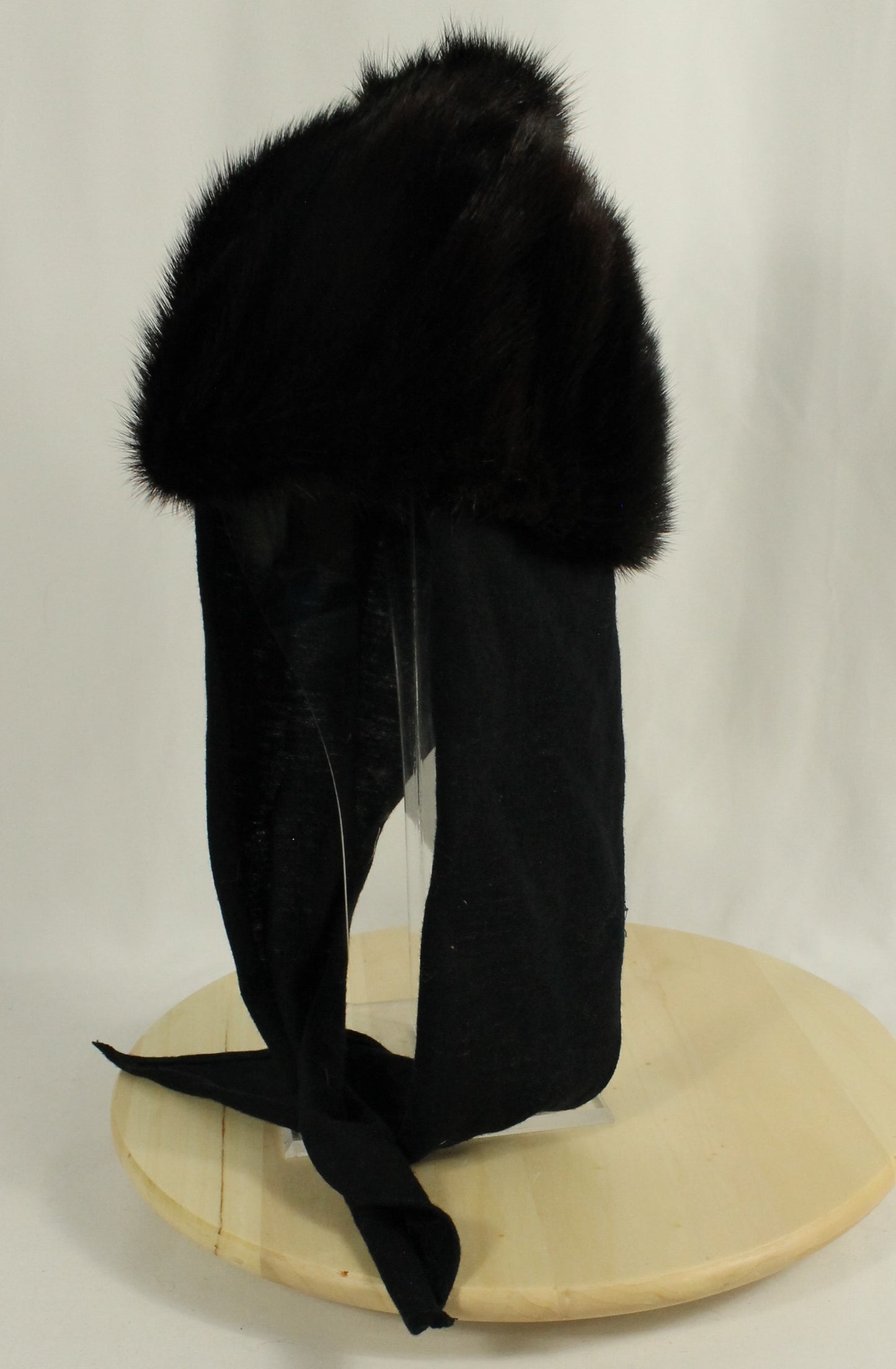 Lot of 3 Vintage Fur Hats & Hoods – Canadian Elegance