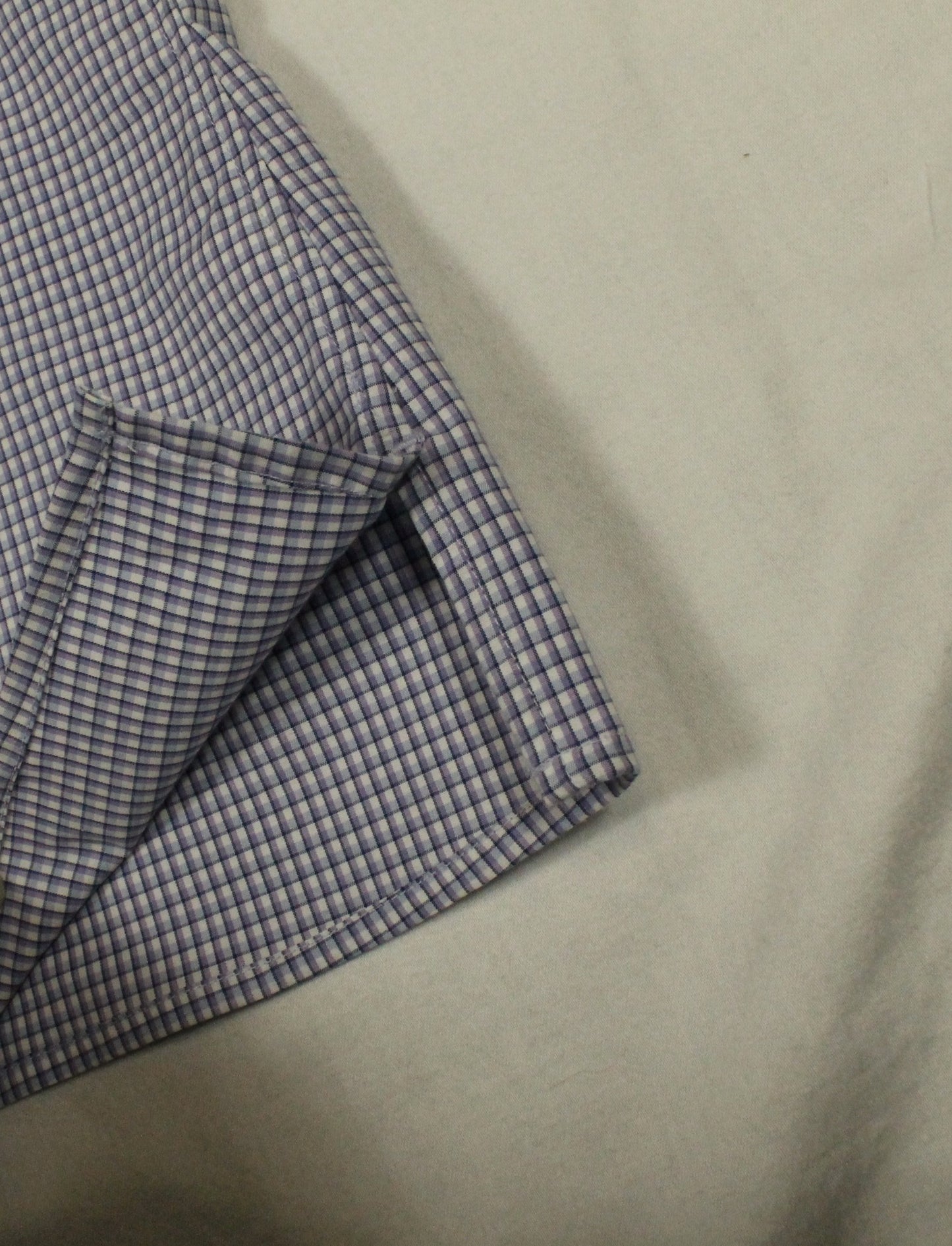 Banana Republic Blue Square Short Sleeve Button-Down Men's Large
