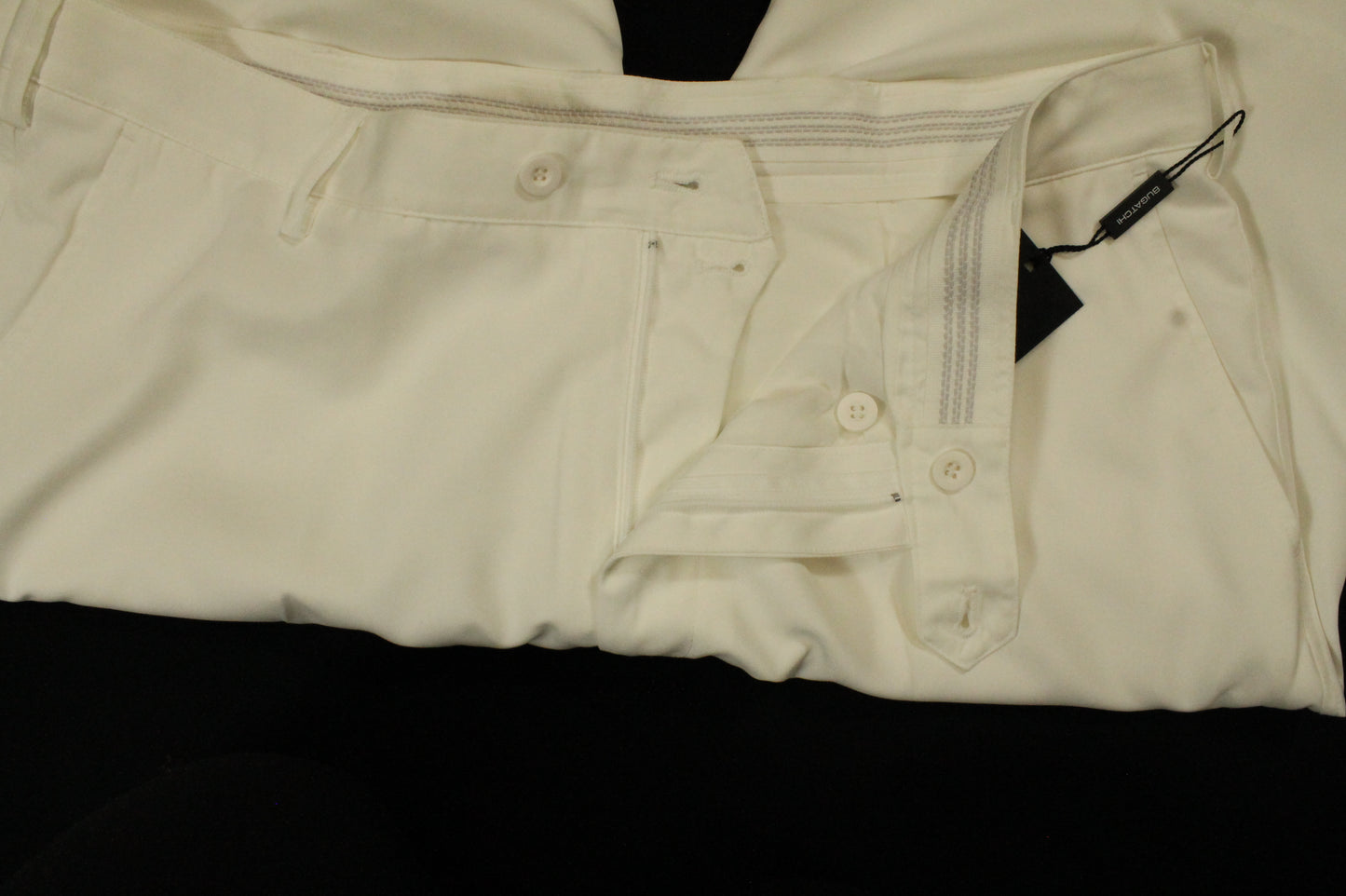 Bugatchi Men's Shorts Size 38