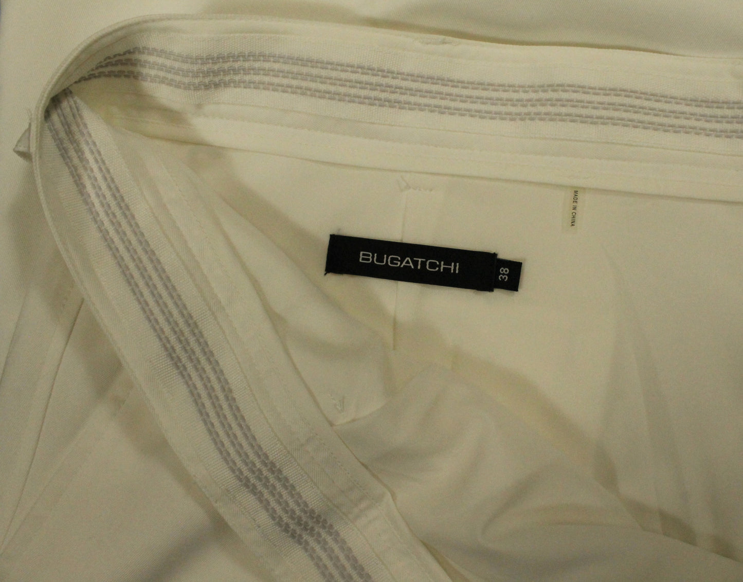 Bugatchi Men's Shorts Size 38