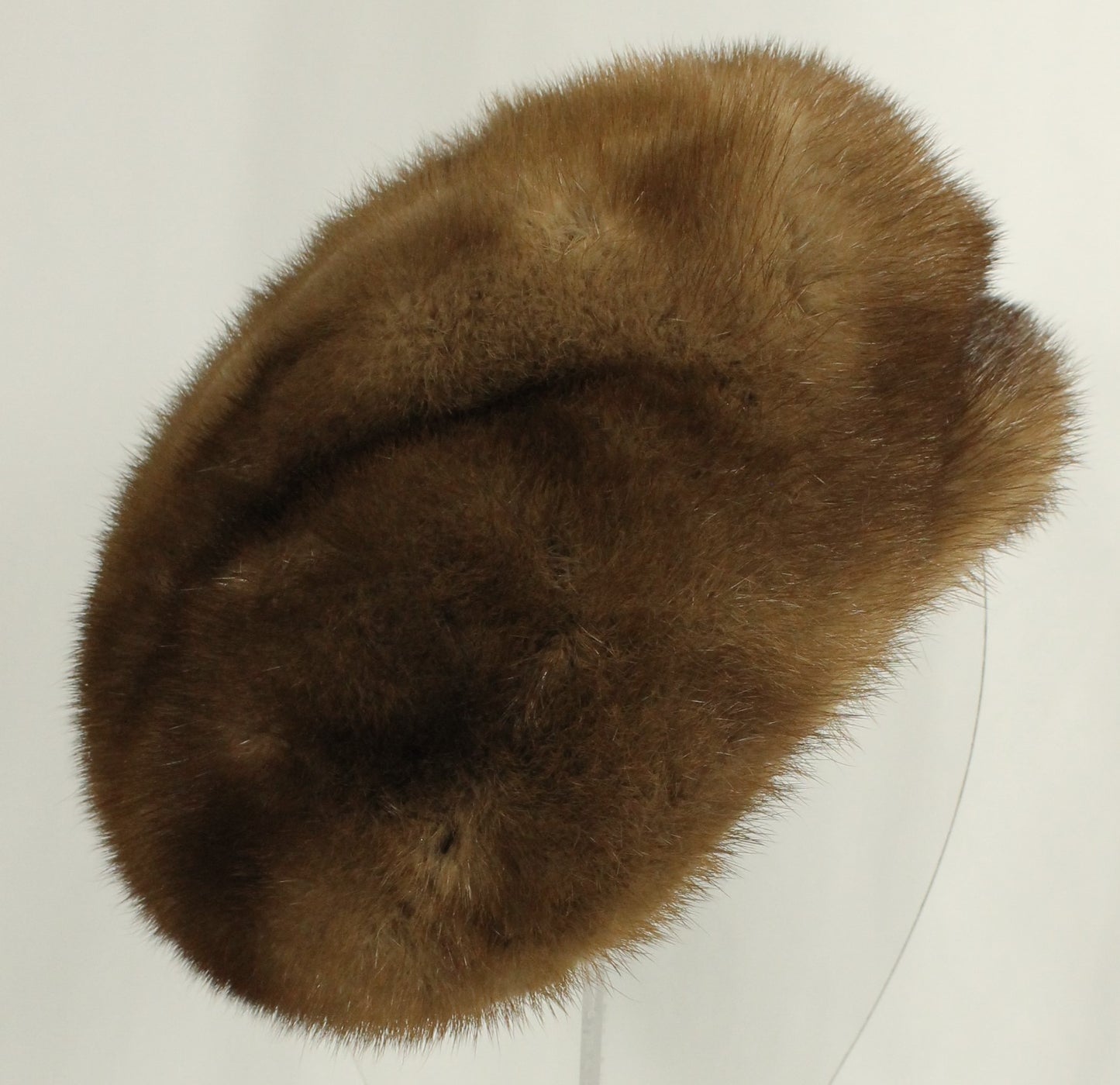 Matching Set: Vintage D. Mindy & Sons Canadian Mink Fur Coat( Size: L)) & Hat.