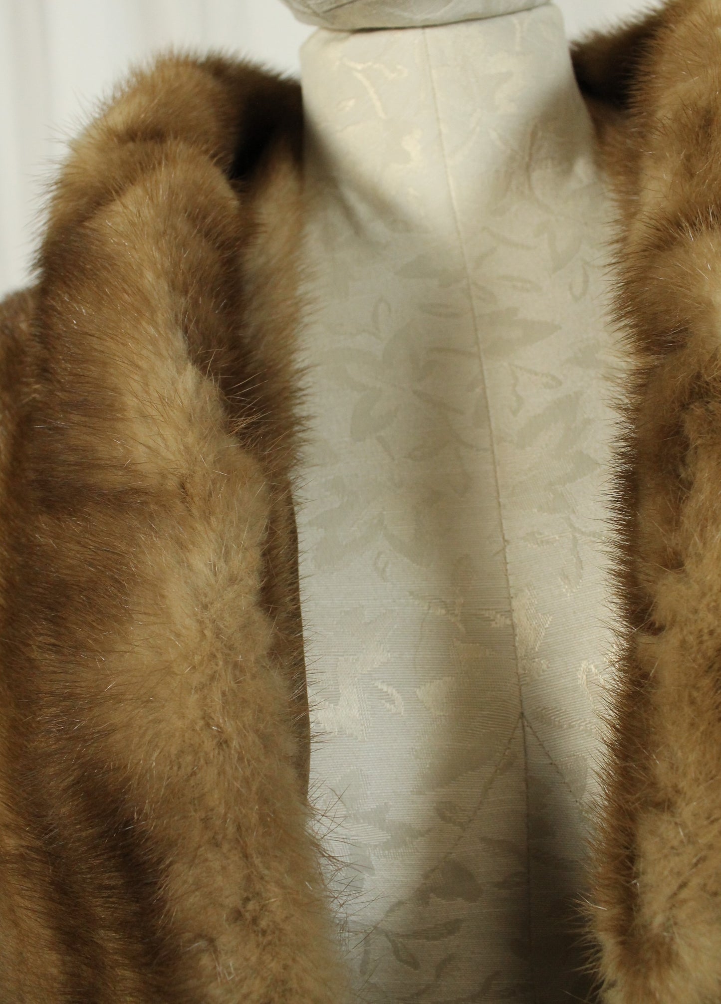 Vintage Mink Fur Stole/Wrap - Rich Brown Color with Full Fur Tails
