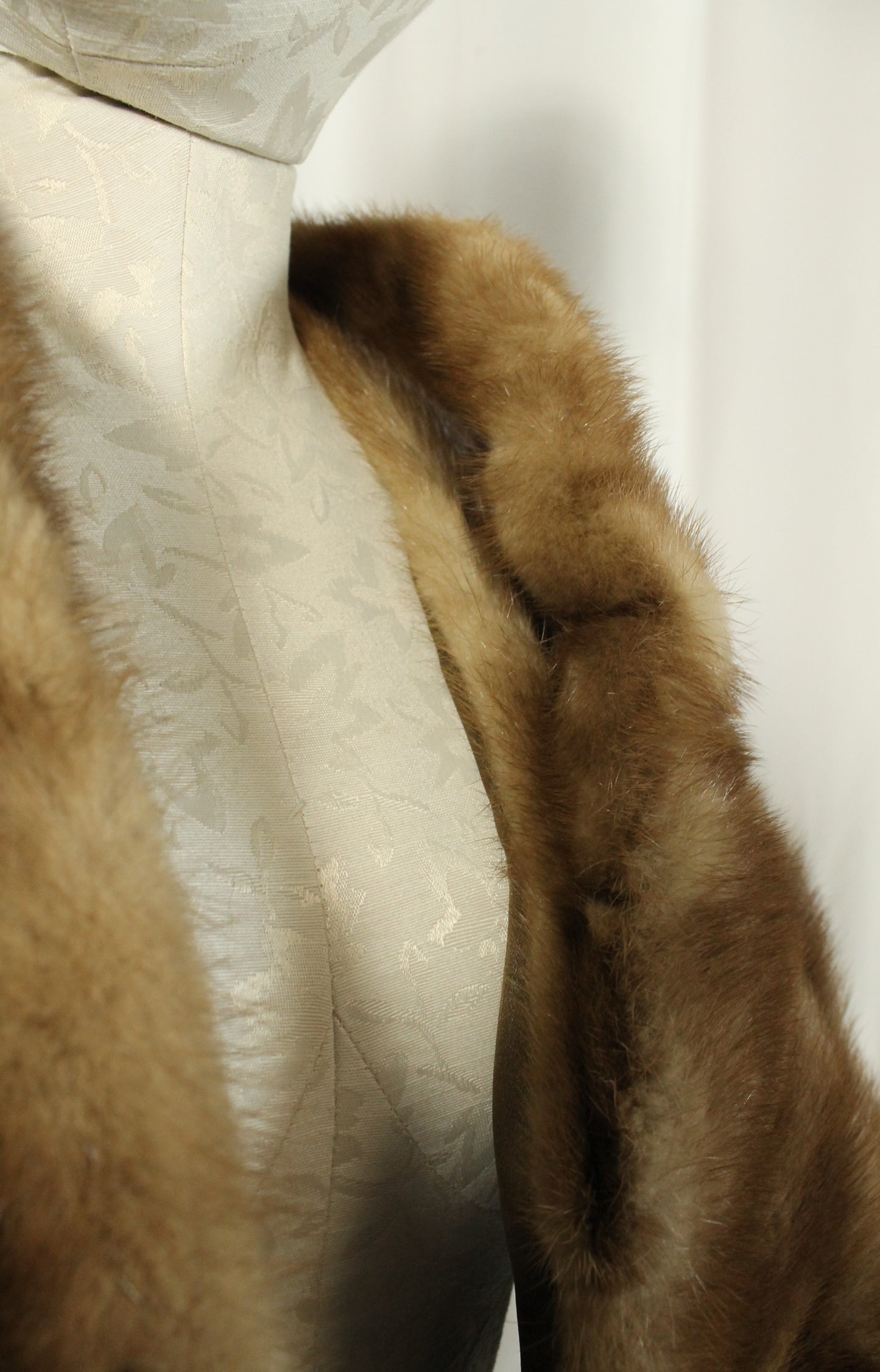 Vintage Mink Fur Stole/Wrap - Rich Brown Color with Full Fur Tails