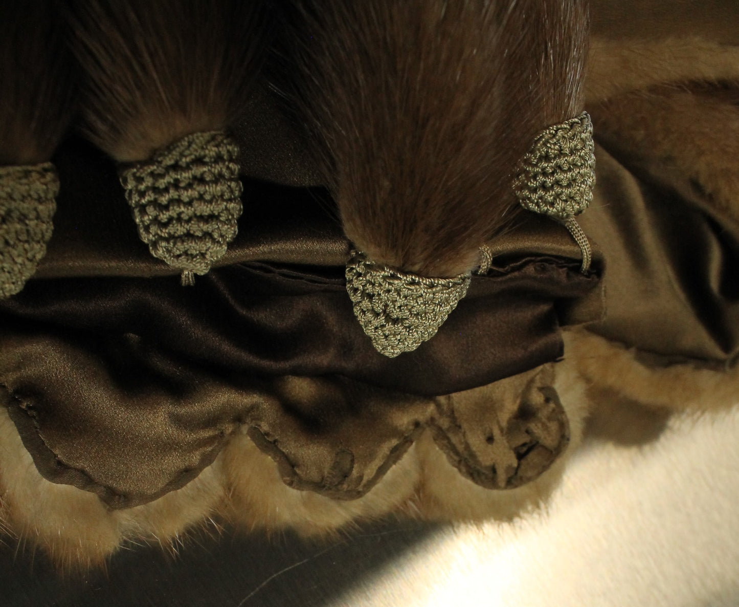 Vintage Mink Fur Stole/Wrap - Rich Brown Color with Full Fur Tails