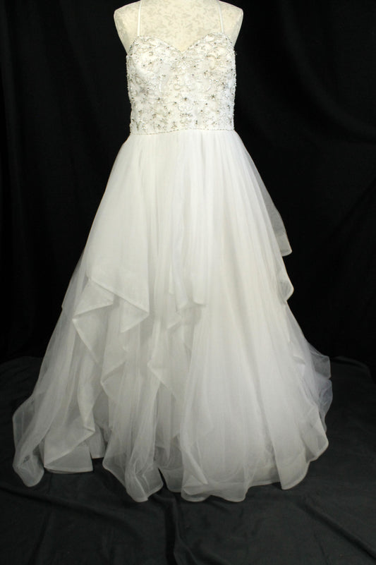 Elegant Alfred Angelo Wedding Dress – Size 22W, Beaded Bodice & Tulle Skirt