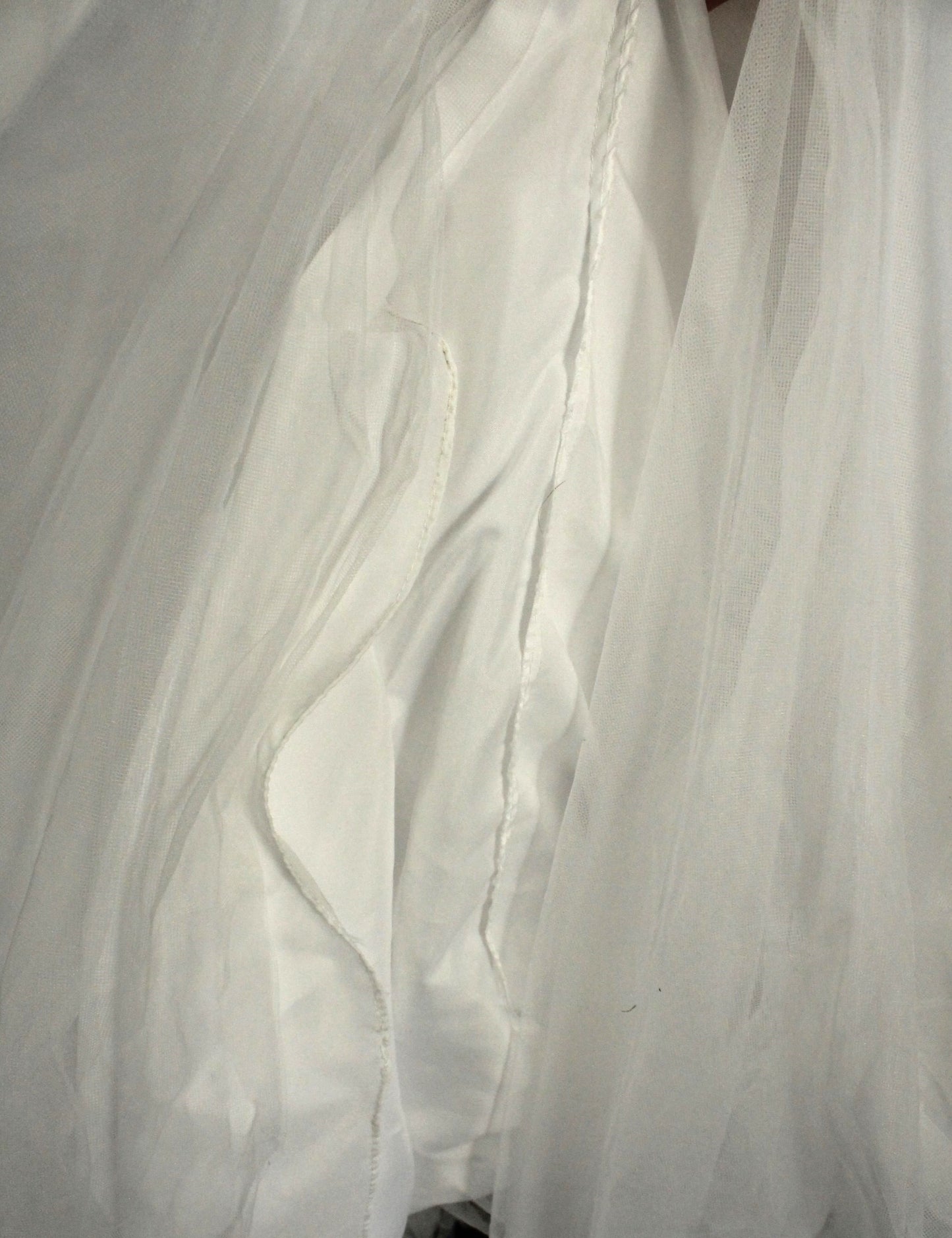 Elegant Alfred Angelo Wedding Dress – Size 22W, Beaded Bodice & Tulle Skirt