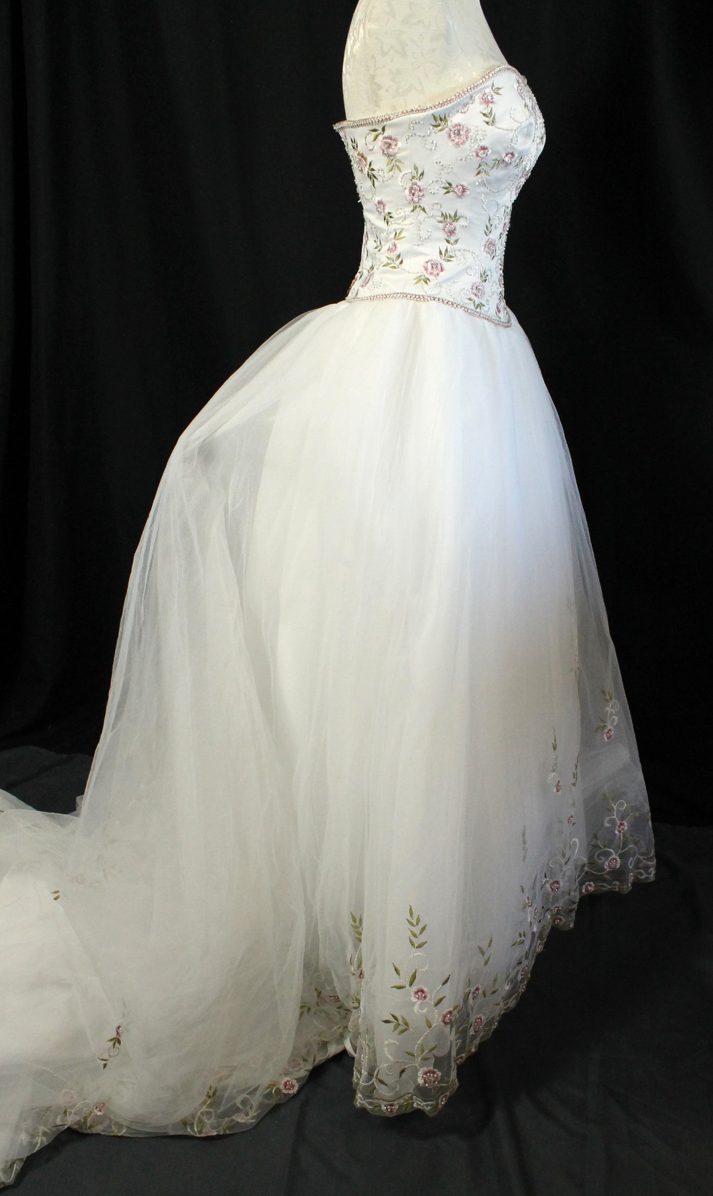 Floral Embroidered Wedding Dress – Signature Collection