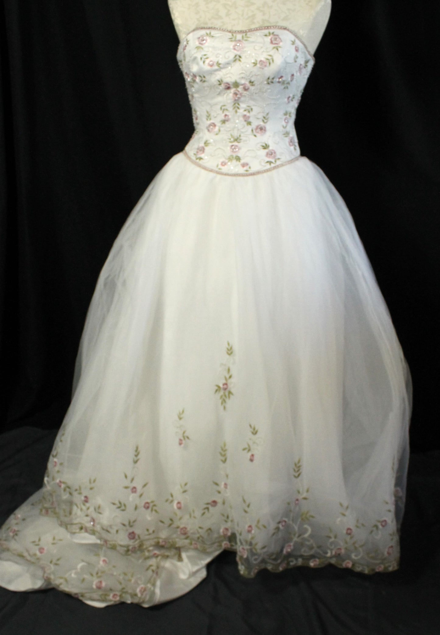 Floral Embroidered Wedding Dress – Signature Collection