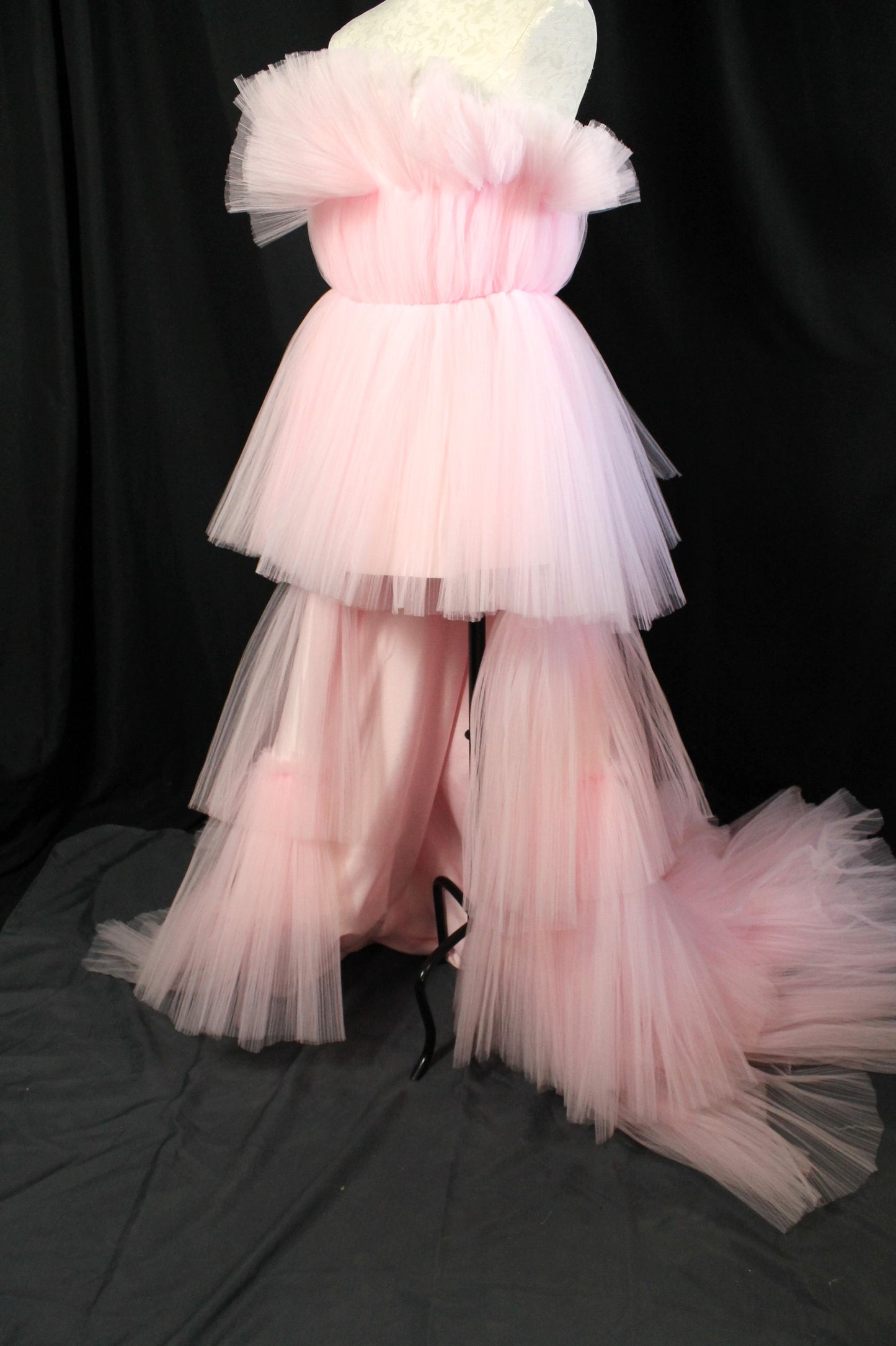 Statement Pink Tulle Formal Dress – Romantic & Dreamy