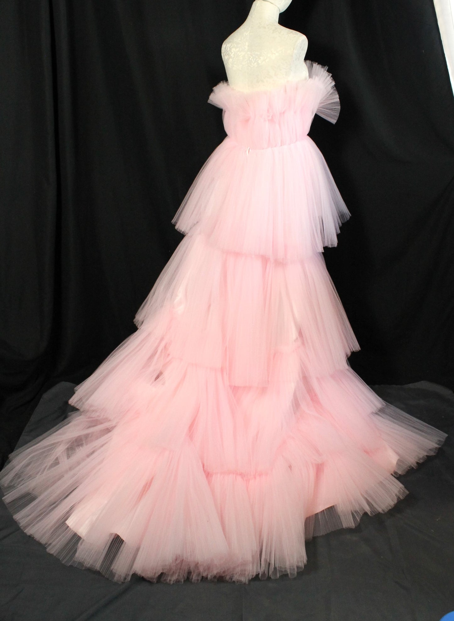 Statement Pink Tulle Formal Dress – Romantic & Dreamy